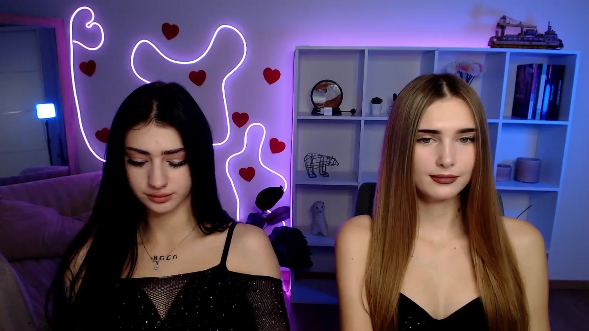 Gallery image thumbnail from Sirela's myfreecams stream on, 11/16/2025, 14:26 image 18 of 20