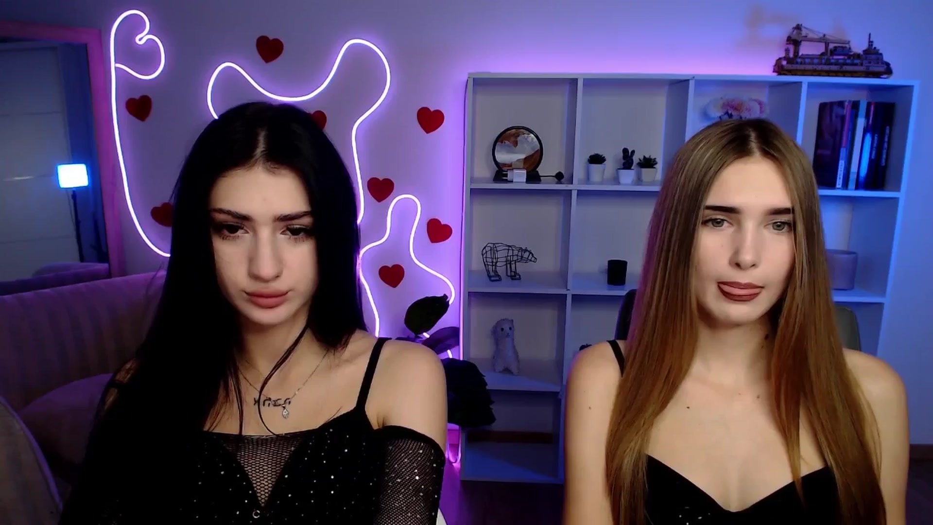 Gallery image thumbnail from Sirela's myfreecams stream on, 11/16/2025, 14:26 image 6 of 20