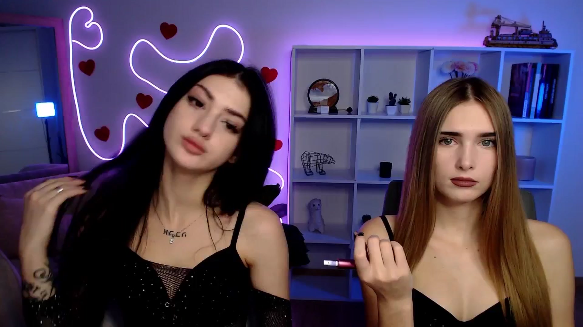 Gallery image thumbnail from Sirela's myfreecams stream on, 11/16/2025, 14:26 image 10 of 20