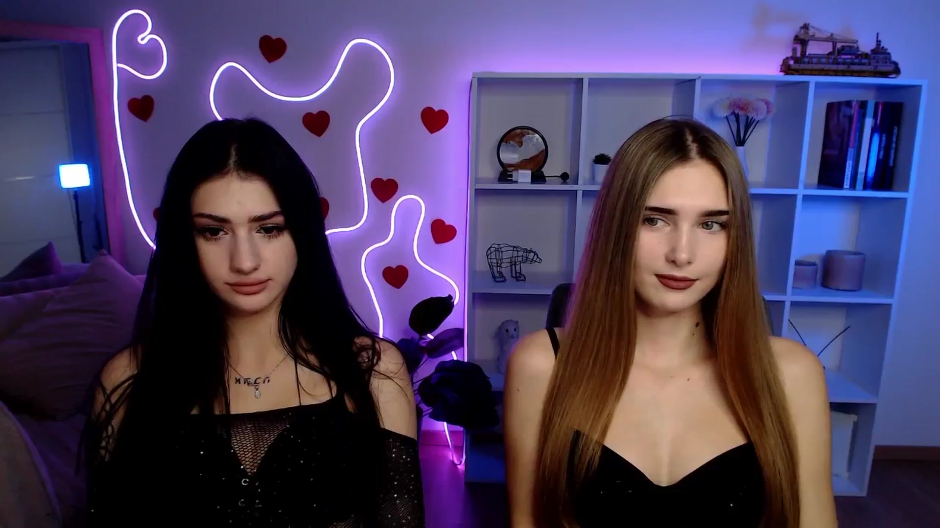 Gallery image thumbnail from Sirela's myfreecams stream on, 11/16/2025, 15:17 image 15 of 20