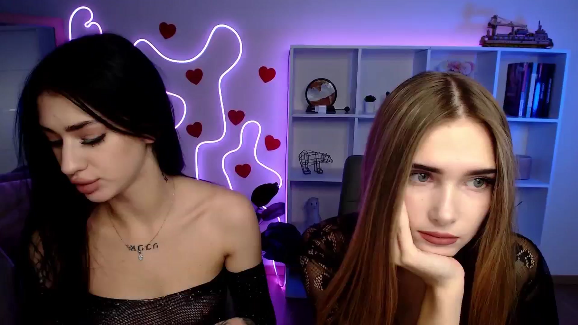 Gallery image thumbnail from Sirela's myfreecams stream on, 11/16/2025, 16:43 image 6 of 20