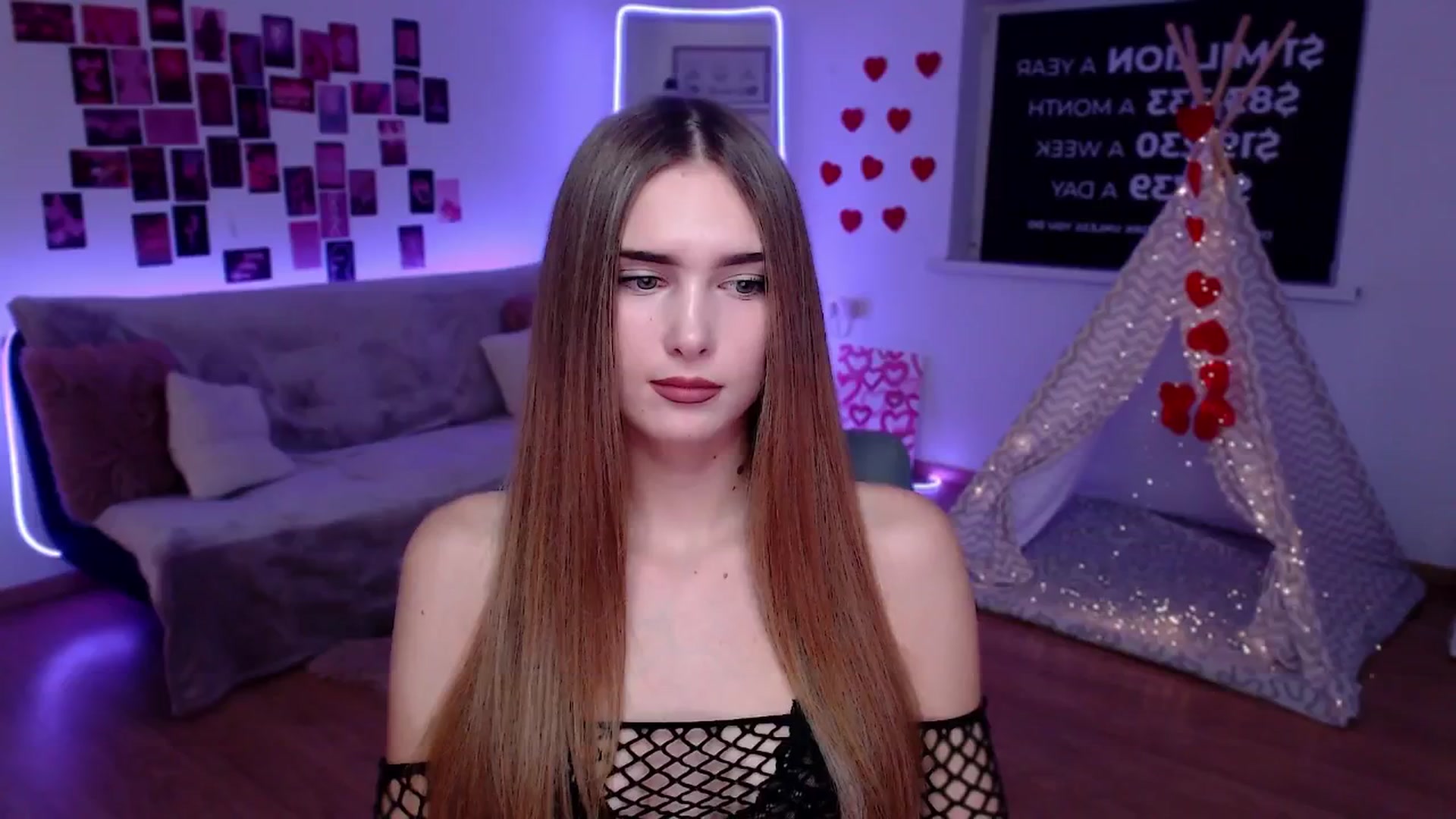 Gallery image thumbnail from Sirela's myfreecams stream on, 11/19/2025, 12:30 image 5 of 20