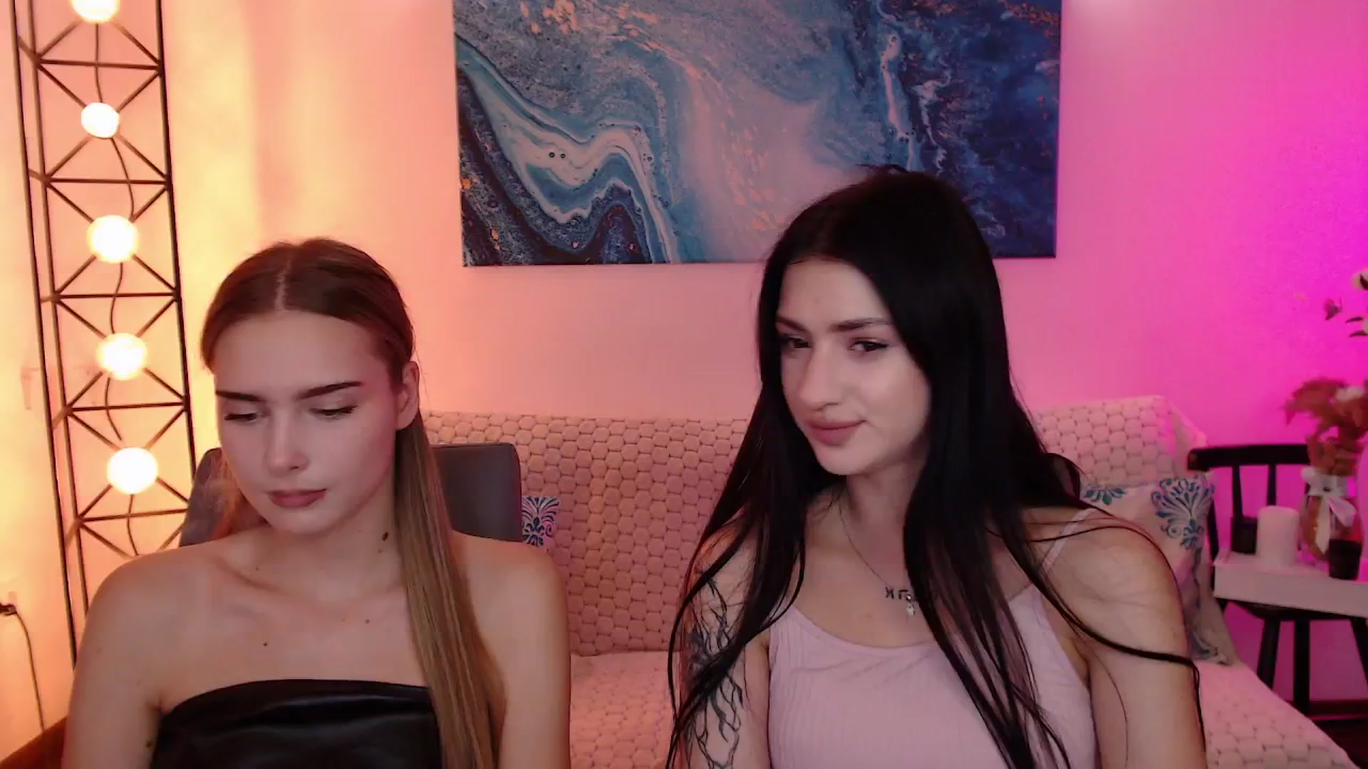 Gallery image thumbnail from Sirela's myfreecams stream on, 11/19/2025, 15:02 image 15 of 20