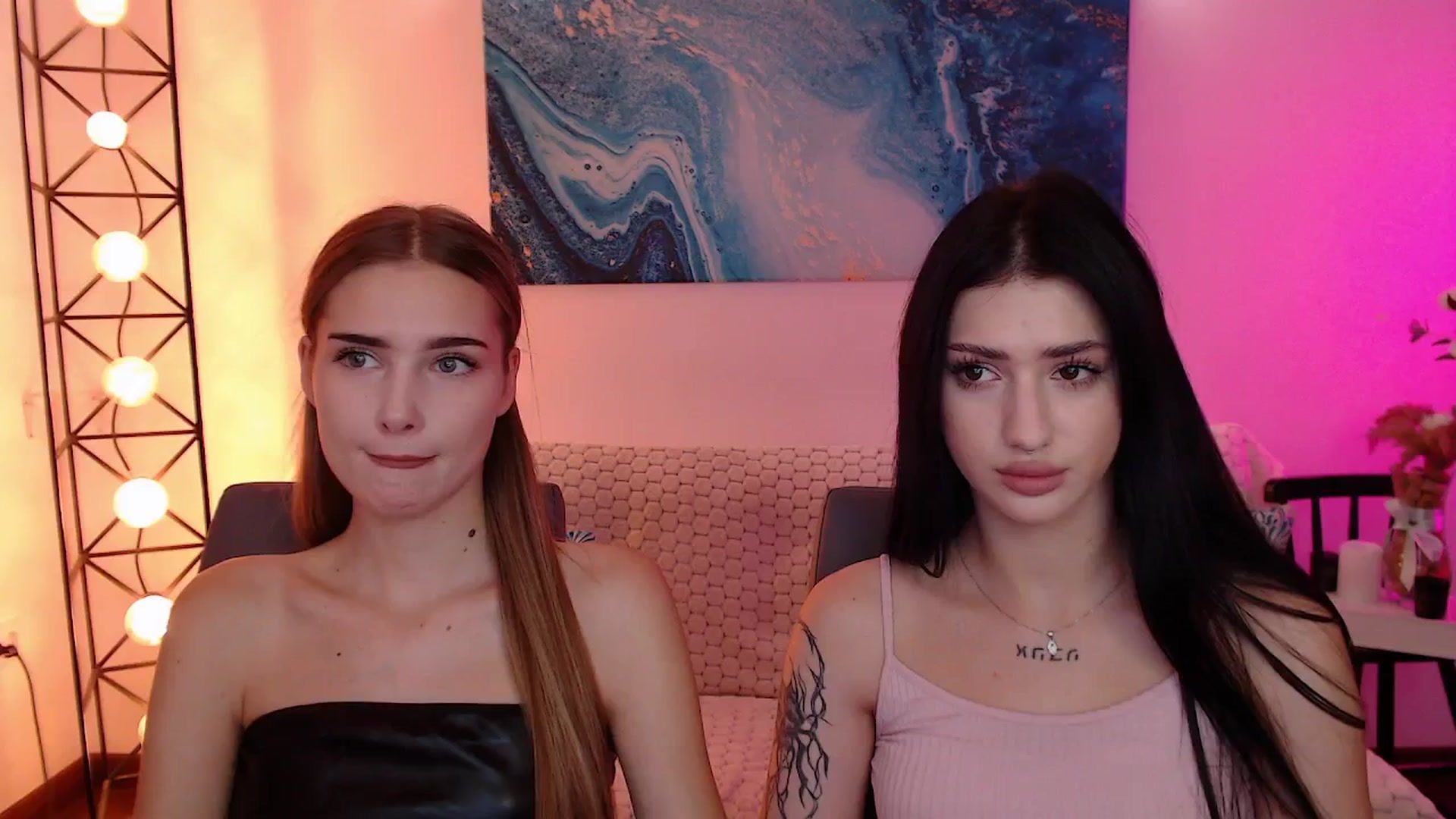 Gallery image thumbnail from Sirela's myfreecams stream on, 11/19/2025, 15:02 image 4 of 20