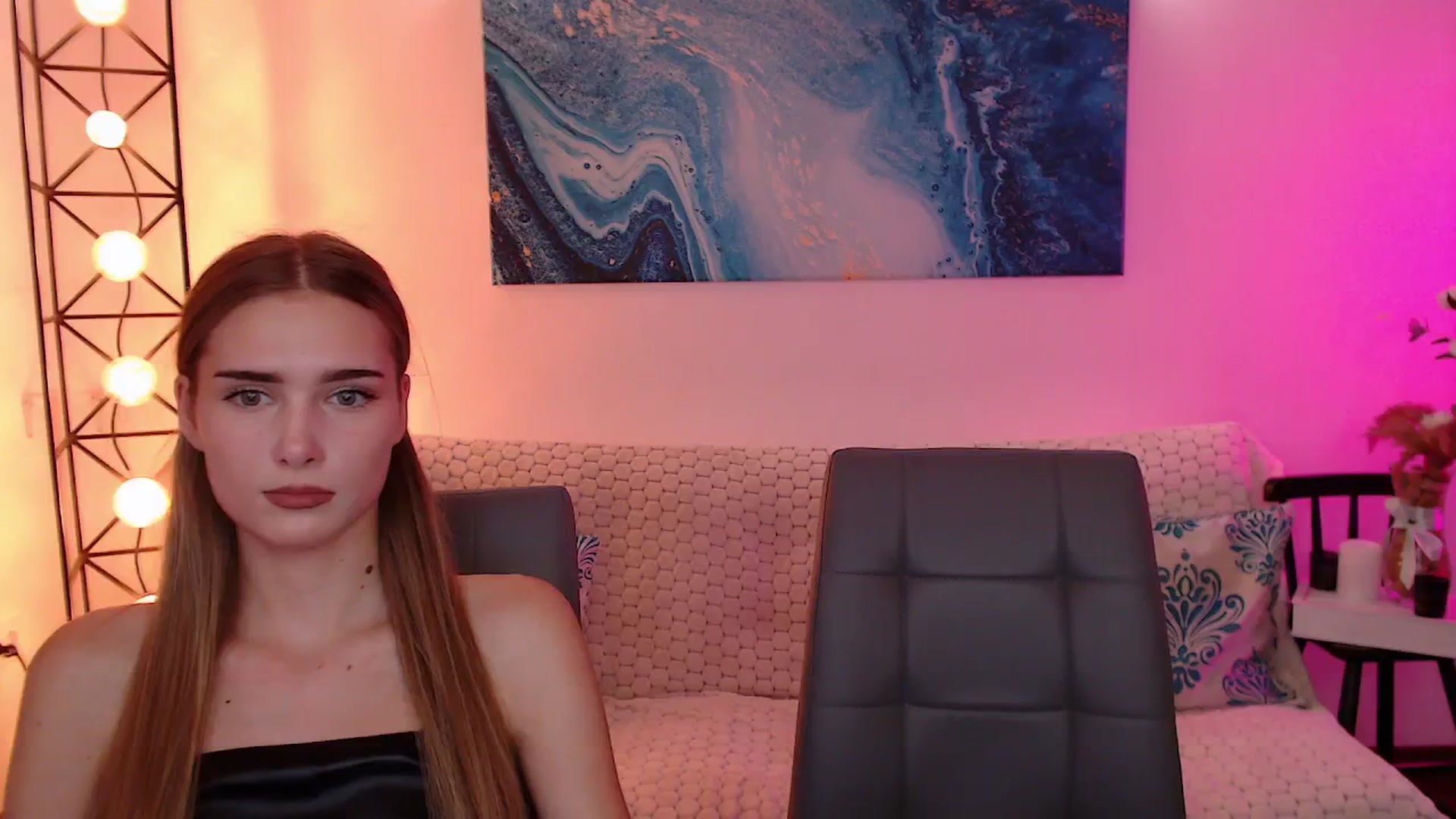 Gallery image thumbnail from Sirela's myfreecams stream on, 11/19/2025, 17:19 image 8 of 20
