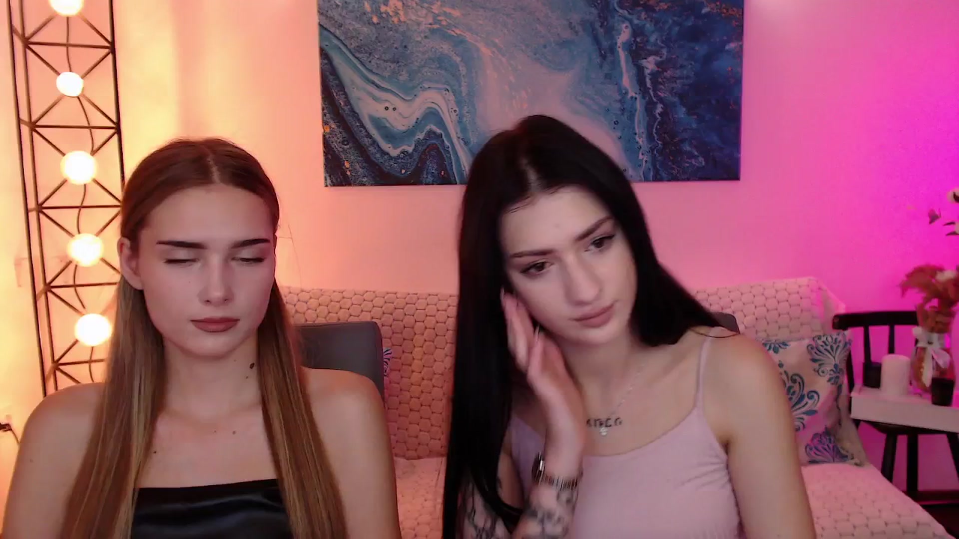 Gallery image thumbnail from Sirela's myfreecams stream on, 11/19/2025, 17:19 image 3 of 20