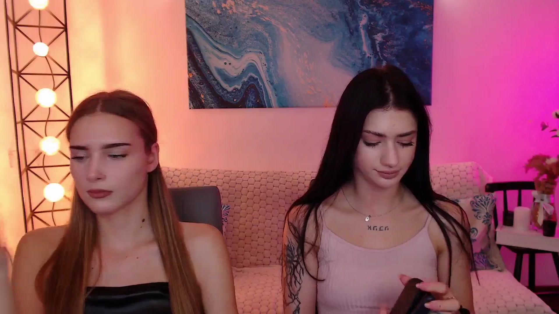 Gallery image thumbnail from Sirela's myfreecams stream on, 11/19/2025, 17:19 image 9 of 20