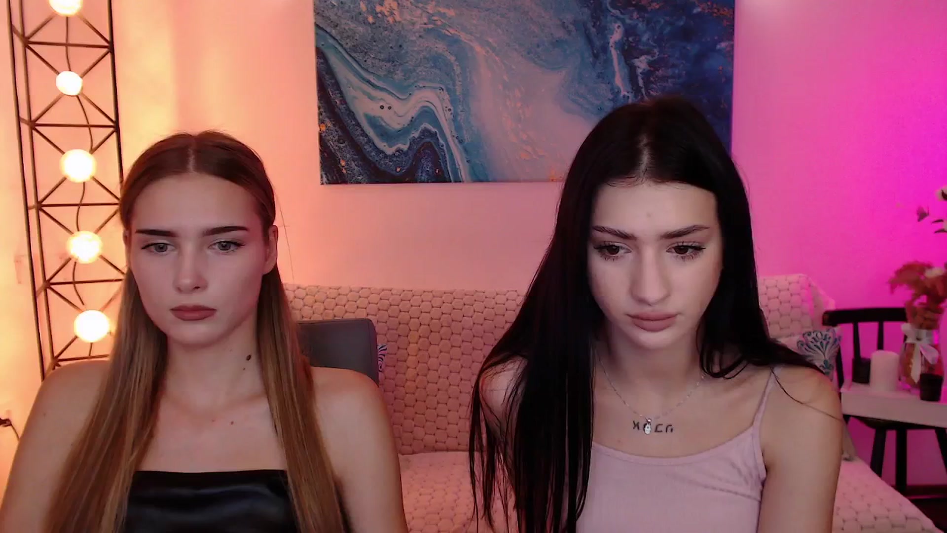 Gallery image thumbnail from Sirela's myfreecams stream on, 11/19/2025, 17:19 image 2 of 20
