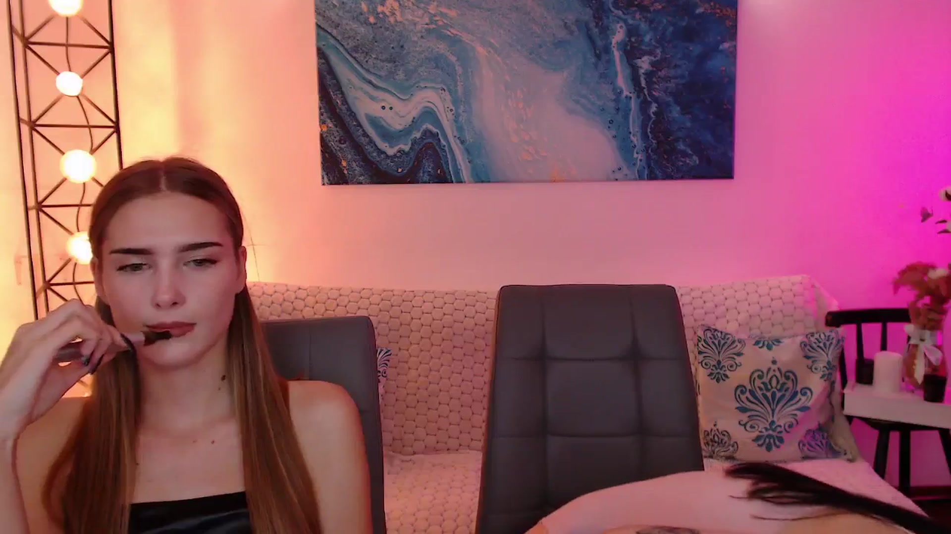 Gallery image thumbnail from Sirela's myfreecams stream on, 11/19/2025, 17:19 image 10 of 20