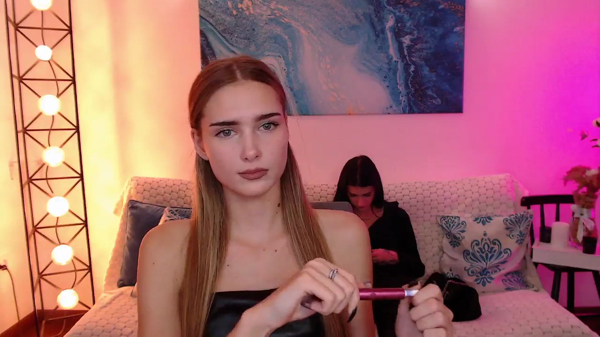 Gallery image thumbnail from Sirela's myfreecams stream on, 11/19/2025, 17:19 image 19 of 20
