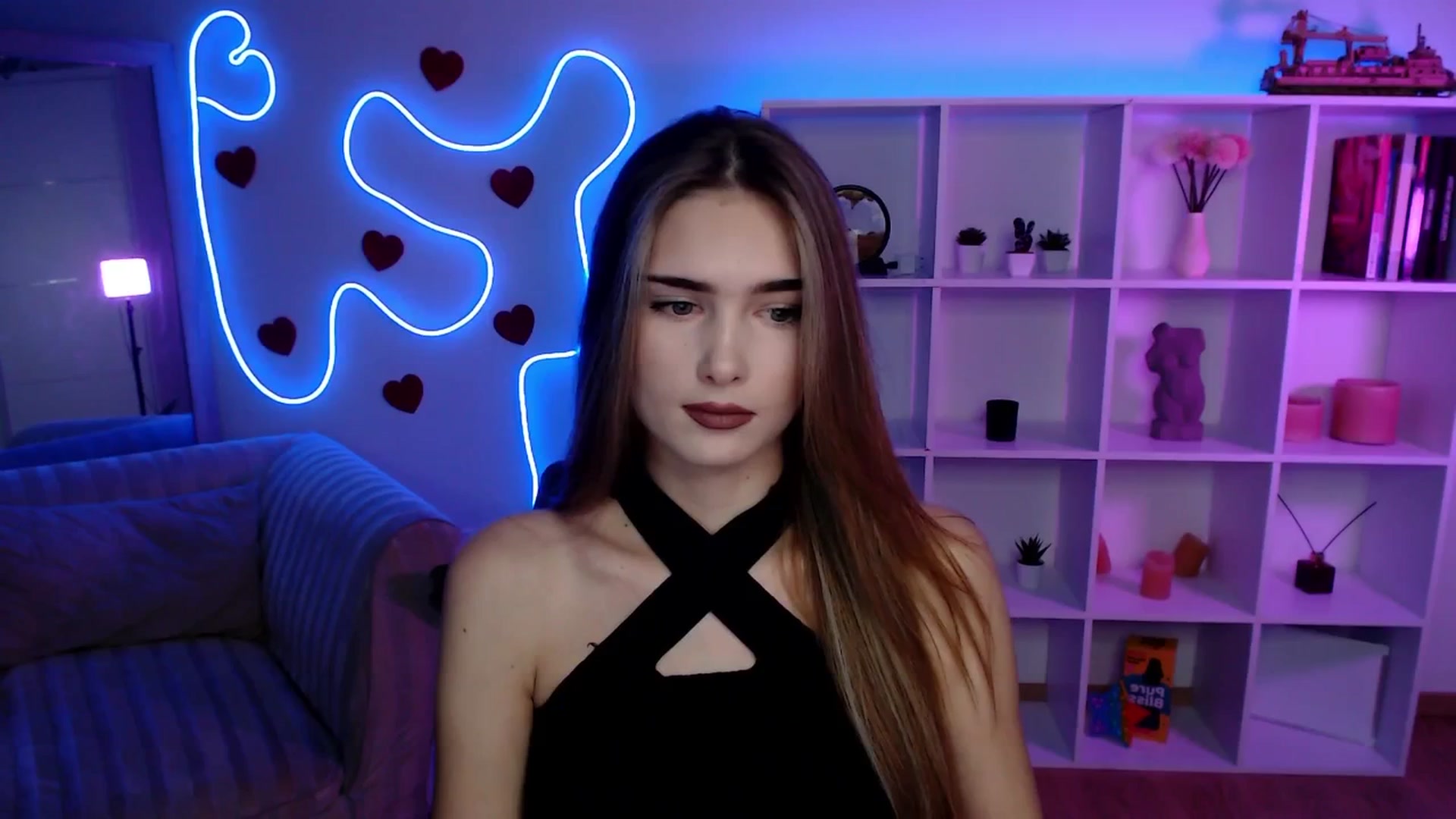 Gallery image thumbnail from Sirela's myfreecams stream on, 11/23/2025, 10:38 image 15 of 20