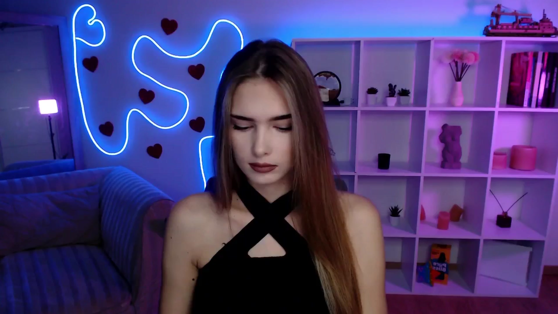 Gallery image thumbnail from Sirela's myfreecams stream on, 11/23/2025, 10:38 image 3 of 20