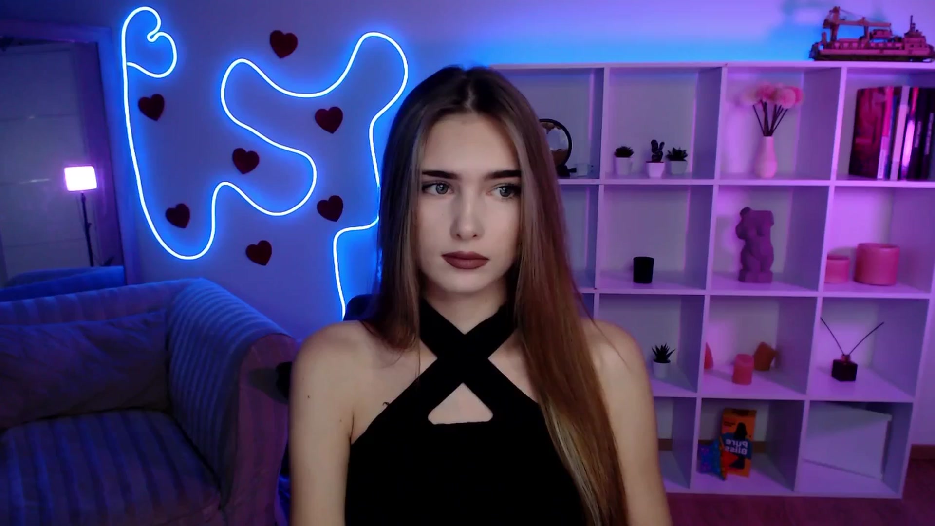 Gallery image thumbnail from Sirela's myfreecams stream on, 11/23/2025, 10:38 image 7 of 20