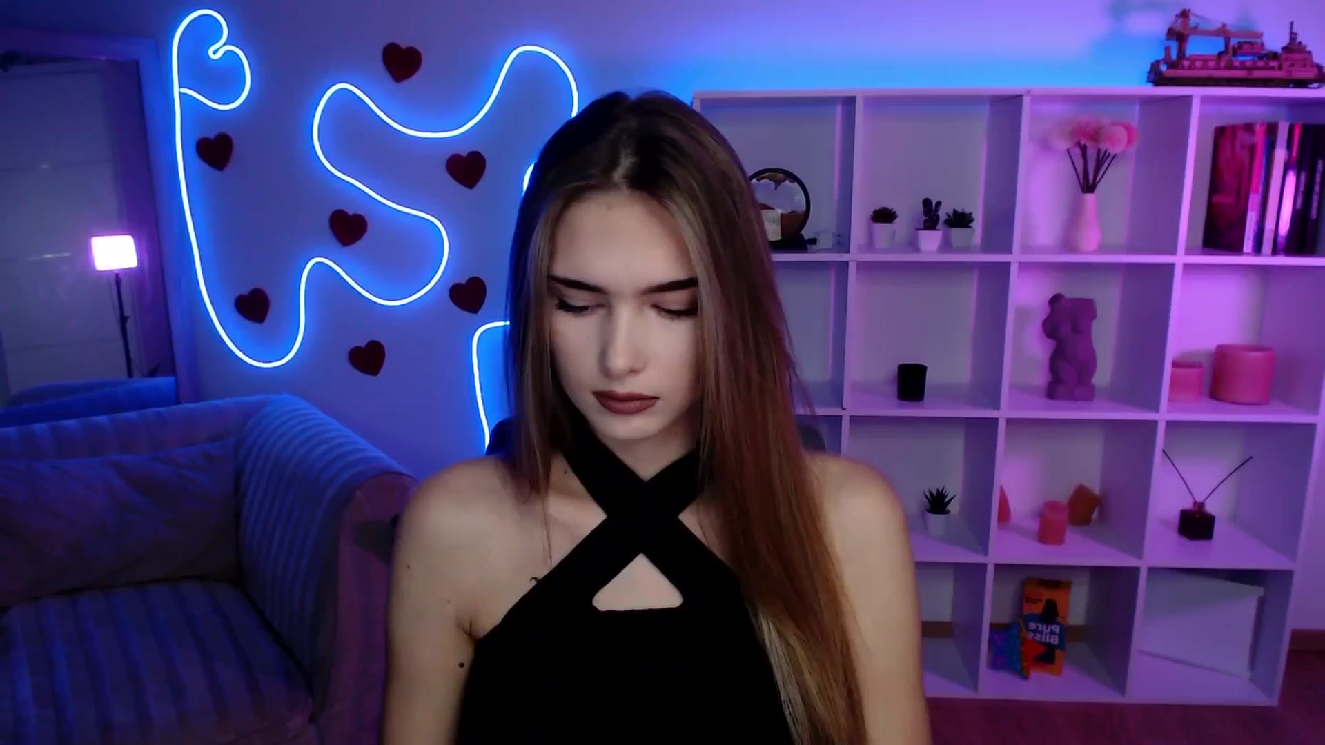Gallery image thumbnail from Sirela's myfreecams stream on, 11/23/2025, 10:38 image 1 of 20