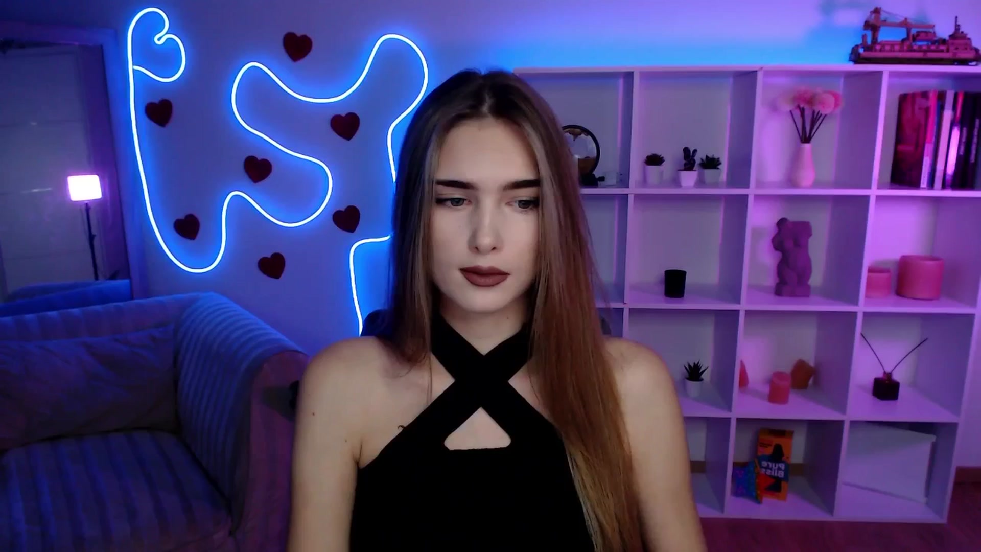 Gallery image thumbnail from Sirela's myfreecams stream on, 11/23/2025, 10:38 image 5 of 20