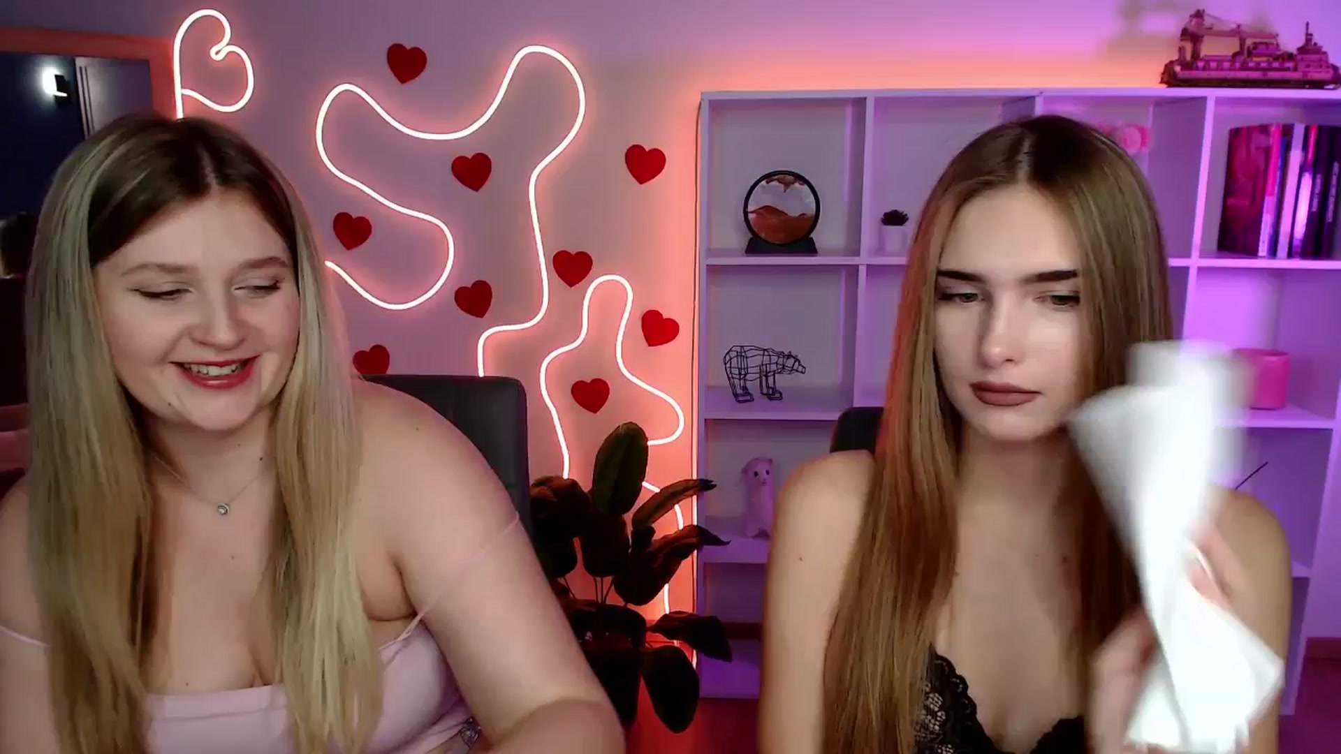Gallery image thumbnail from Sirela's myfreecams stream on, 11/23/2025, 15:55 image 7 of 20