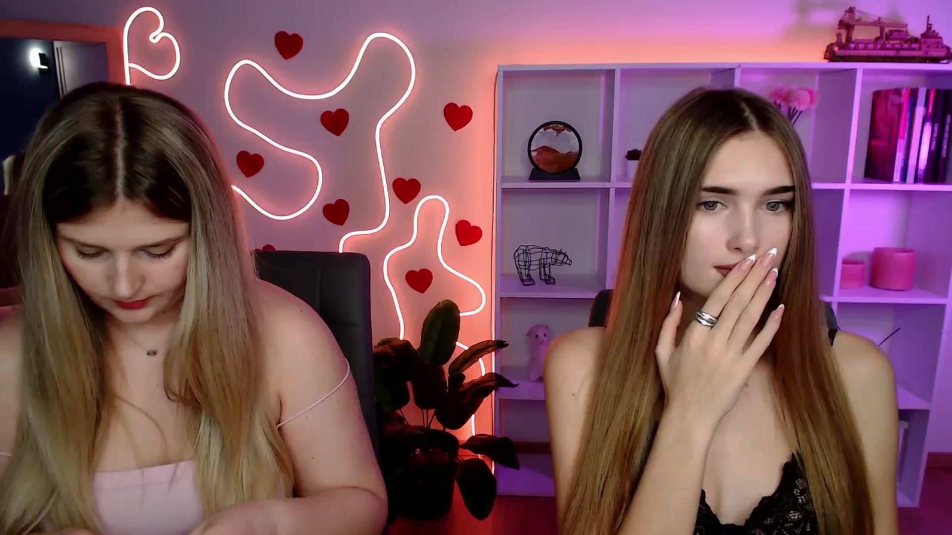 Gallery image thumbnail from Sirela's myfreecams stream on, 11/23/2025, 15:55 image 9 of 20
