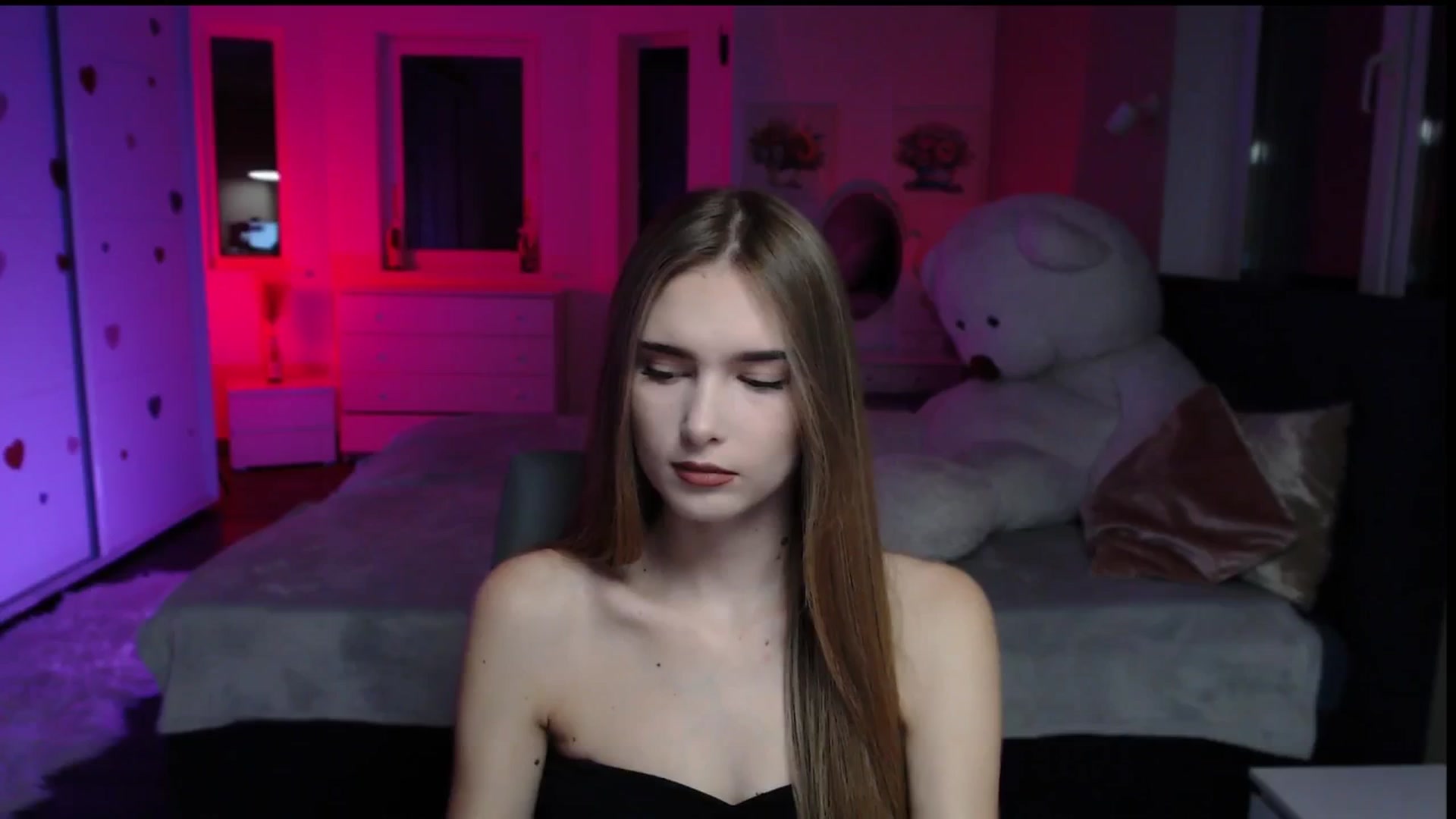Gallery image thumbnail from Sirela's myfreecams stream on, 11/24/2025, 09:57 image 4 of 20