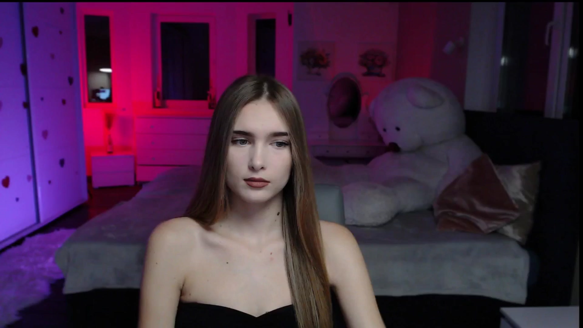 Gallery image thumbnail from Sirela's myfreecams stream on, 11/24/2025, 09:57 image 18 of 20