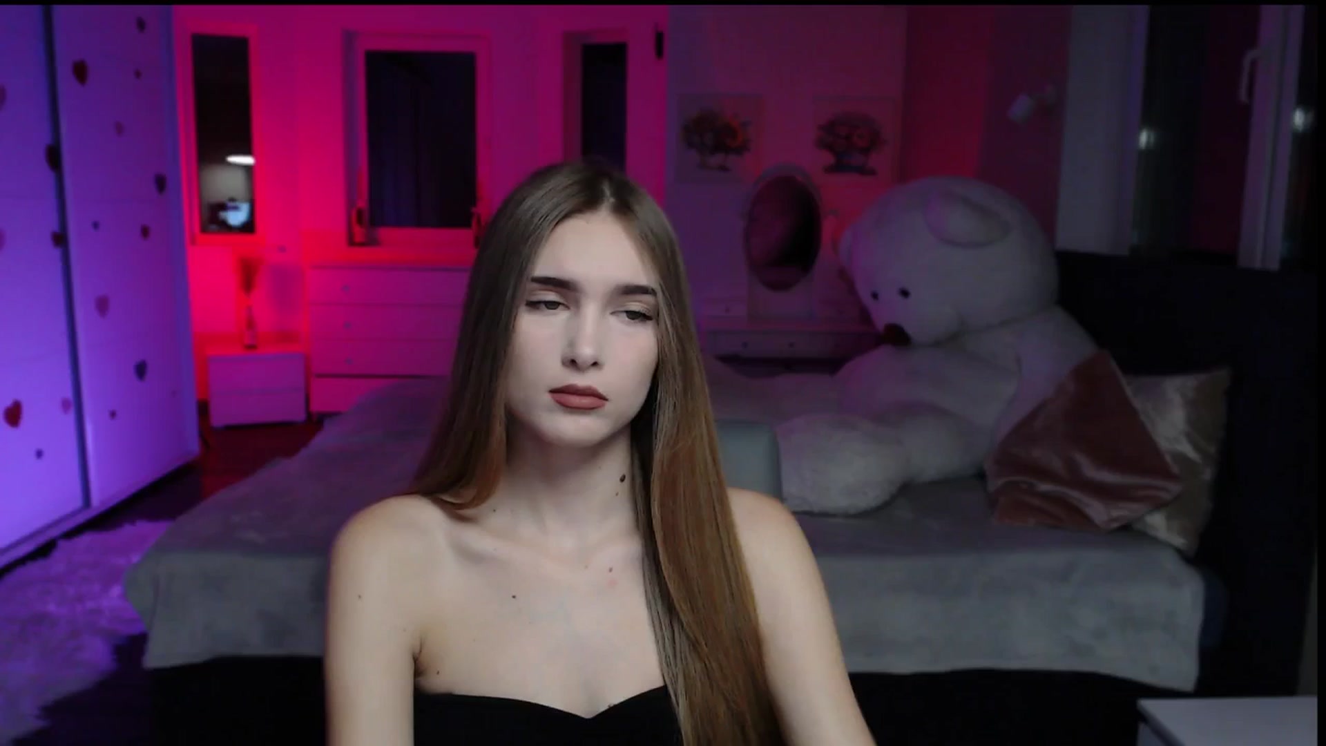 Gallery image thumbnail from Sirela's myfreecams stream on, 11/24/2025, 09:57 image 13 of 20