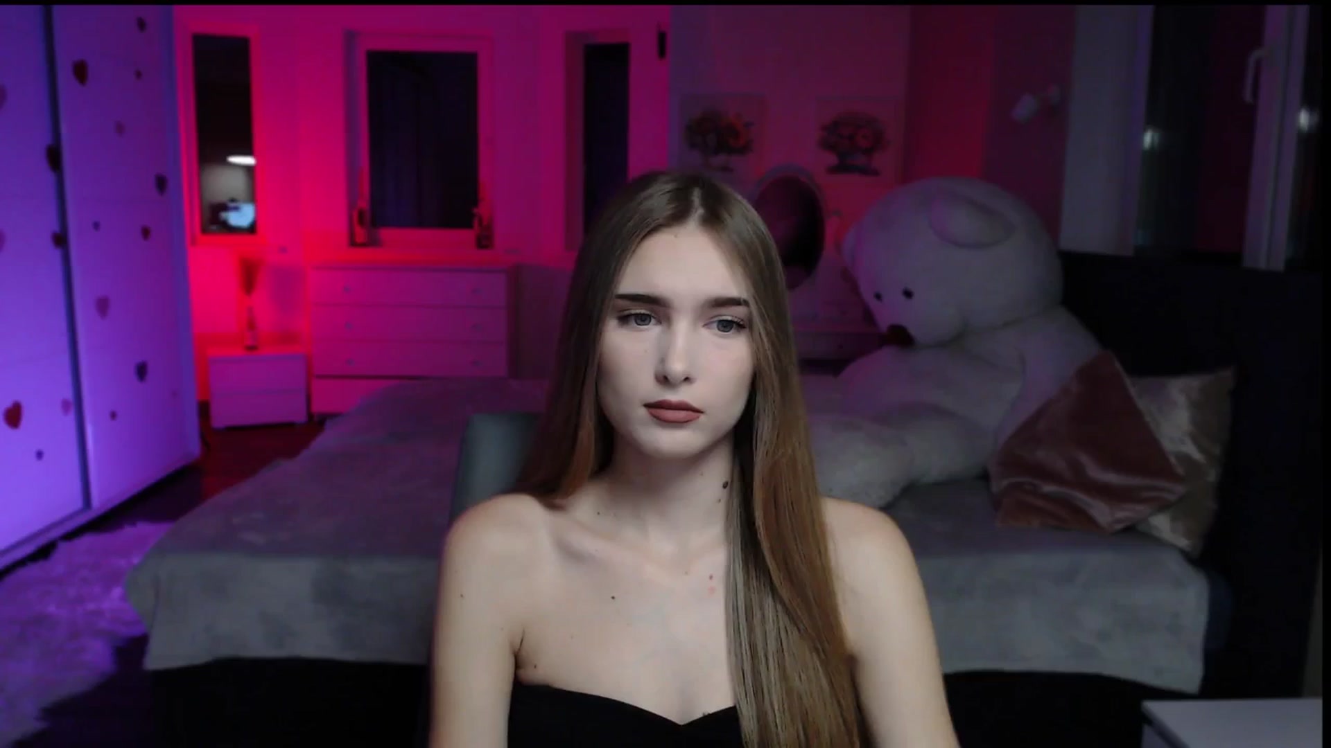 Gallery image thumbnail from Sirela's myfreecams stream on, 11/24/2025, 09:57 image 6 of 20