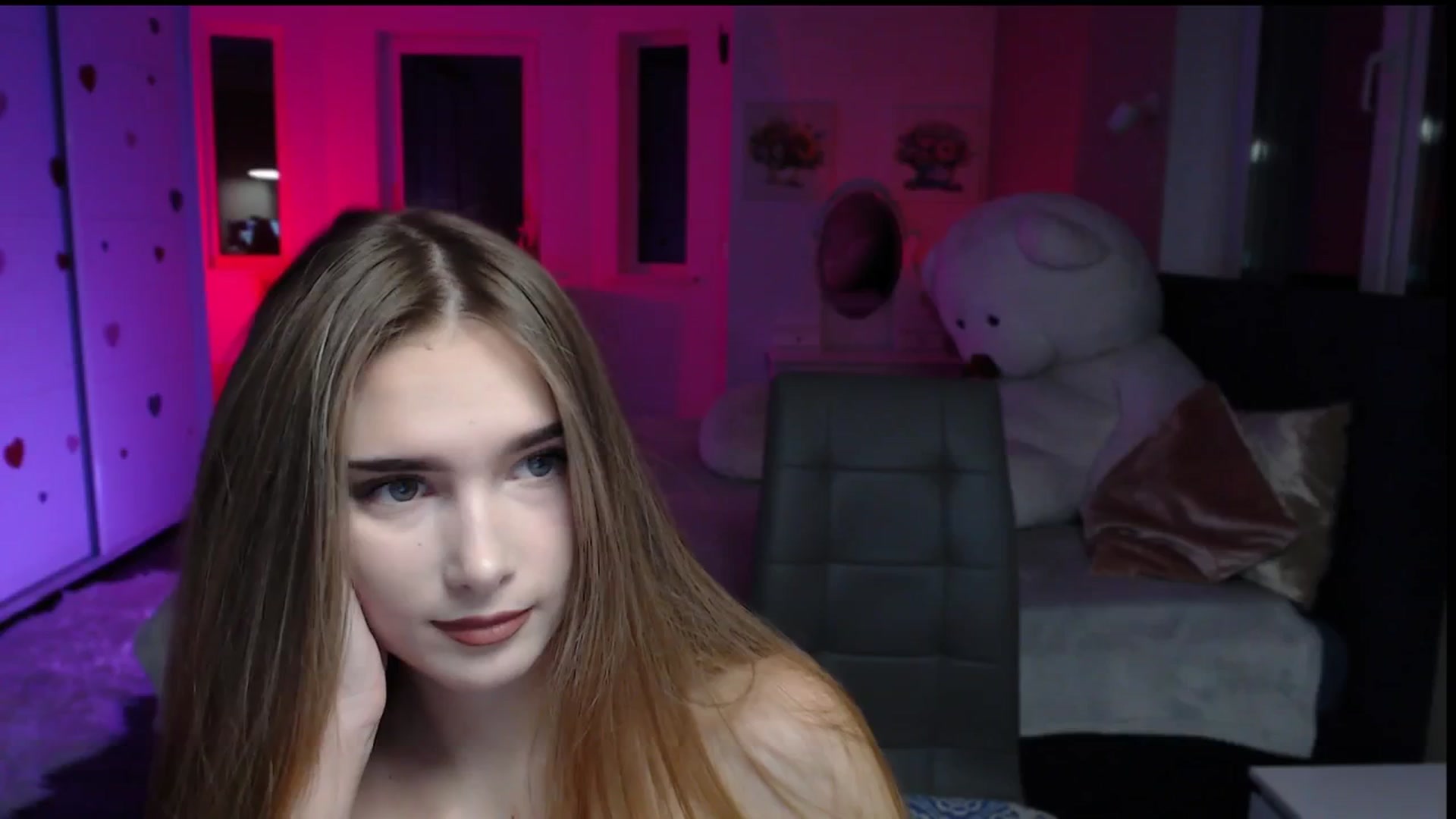 Gallery image thumbnail from Sirela's myfreecams stream on, 11/24/2025, 10:50 image 8 of 20