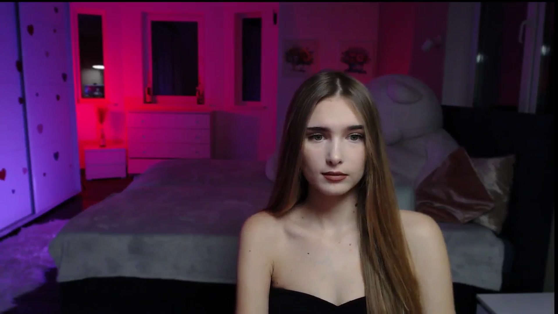 Gallery image thumbnail from Sirela's myfreecams stream on, 11/24/2025, 10:50 image 18 of 20