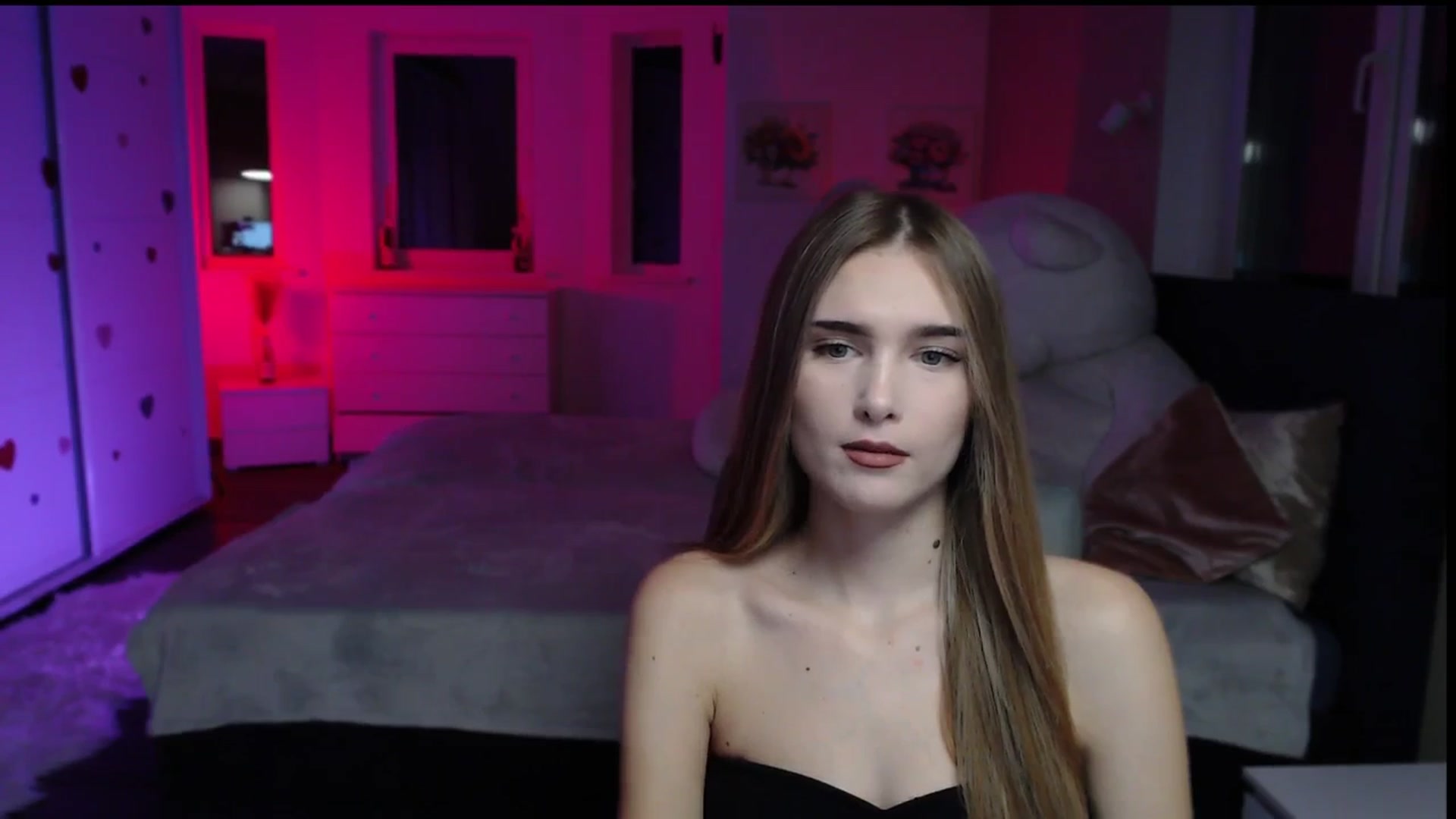 Gallery image thumbnail from Sirela's myfreecams stream on, 11/24/2025, 10:50 image 19 of 20