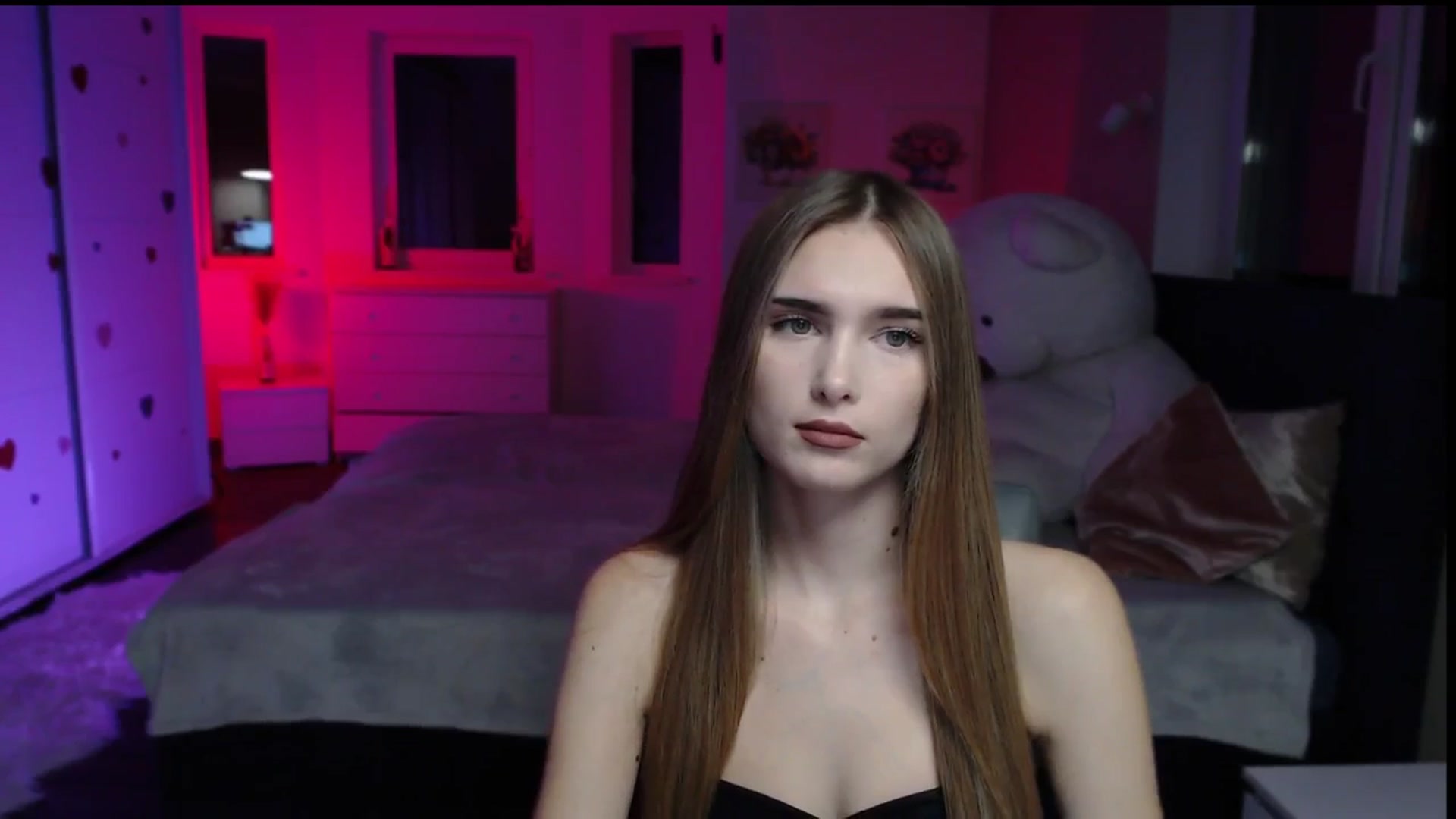Gallery image thumbnail from Sirela's myfreecams stream on, 11/24/2025, 11:28 image 11 of 20
