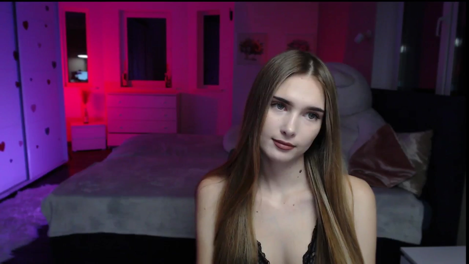 Gallery image thumbnail from Sirela's myfreecams stream on, 11/24/2025, 13:19 image 9 of 20