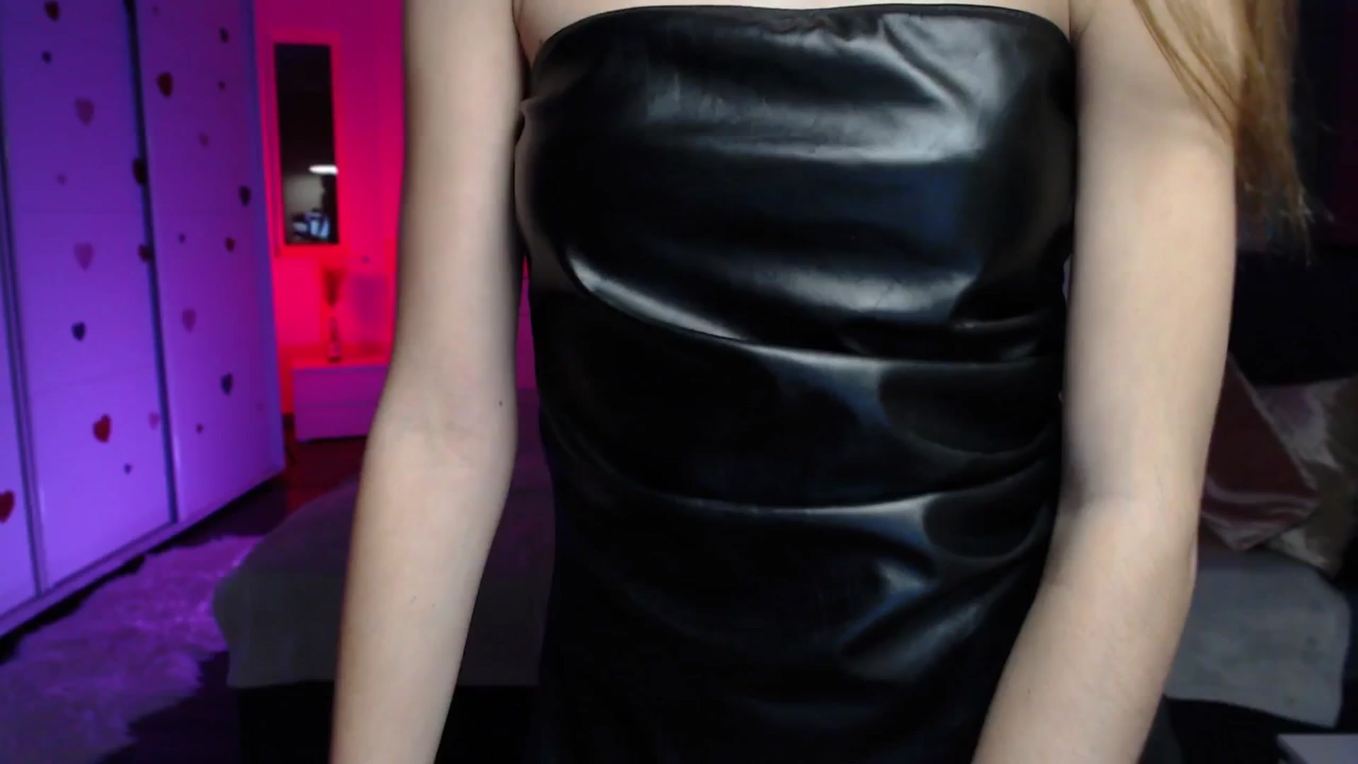 Gallery image thumbnail from Sirela's myfreecams stream on, 11/24/2025, 15:09 image 13 of 20