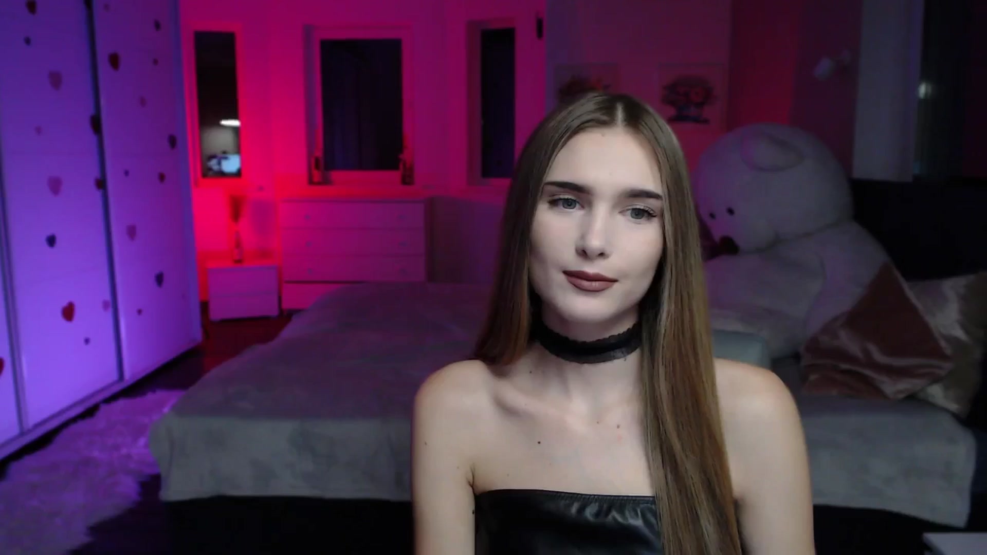 Gallery image thumbnail from Sirela's myfreecams stream on, 11/24/2025, 15:09 image 2 of 20