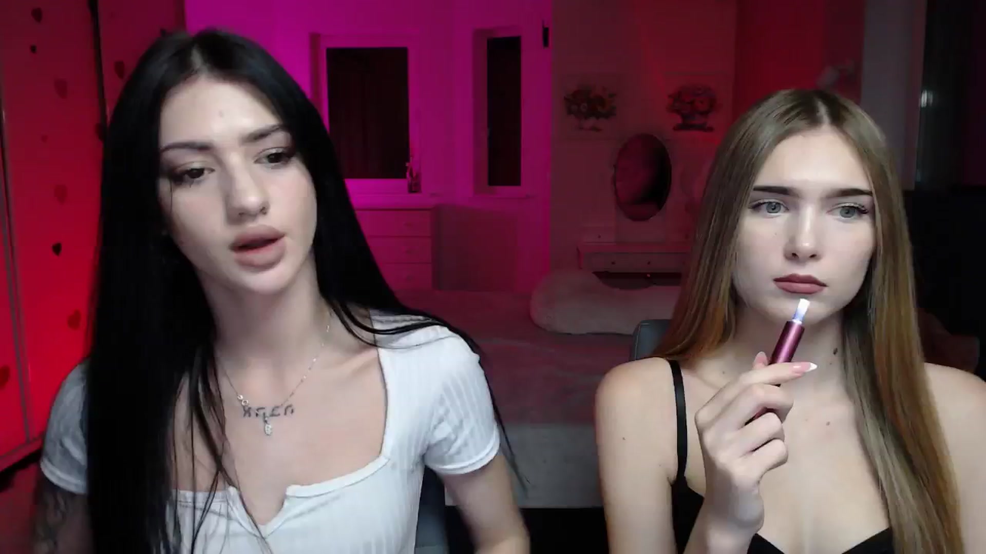 Gallery image thumbnail from Sirela's myfreecams stream on, 11/25/2025, 11:47 image 17 of 20