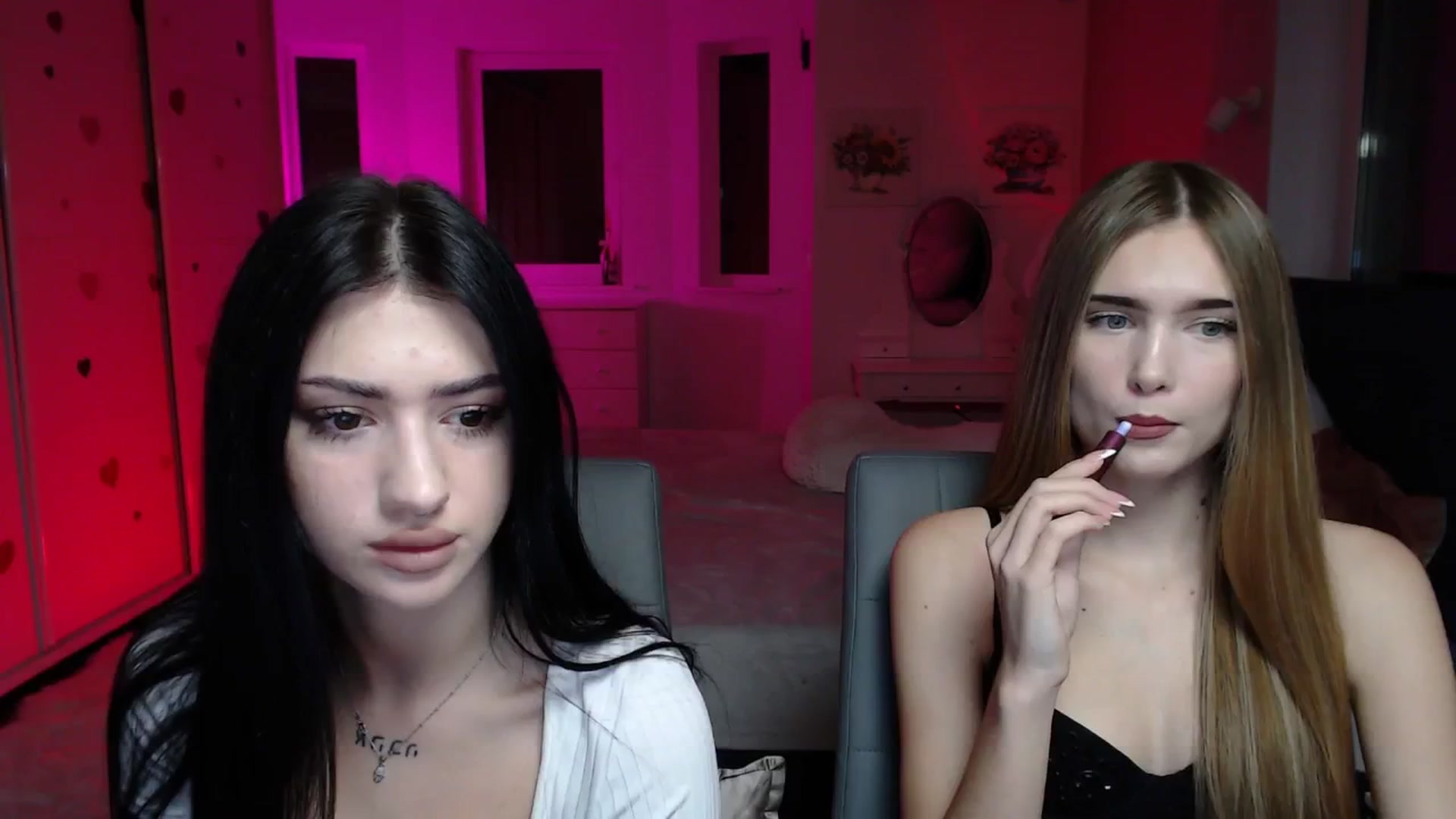 Gallery image thumbnail from Sirela's myfreecams stream on, 11/25/2025, 11:47 image 14 of 20