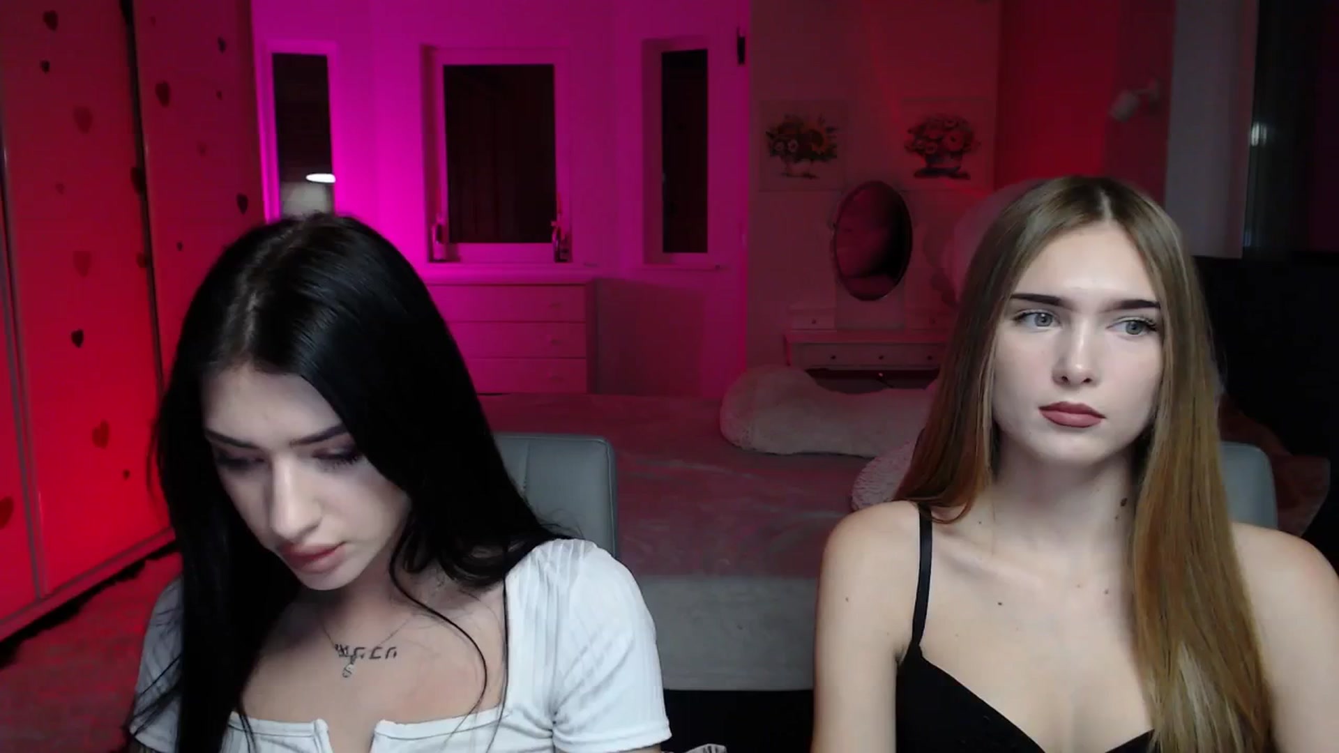 Gallery image thumbnail from Sirela's myfreecams stream on, 11/25/2025, 11:47 image 3 of 20