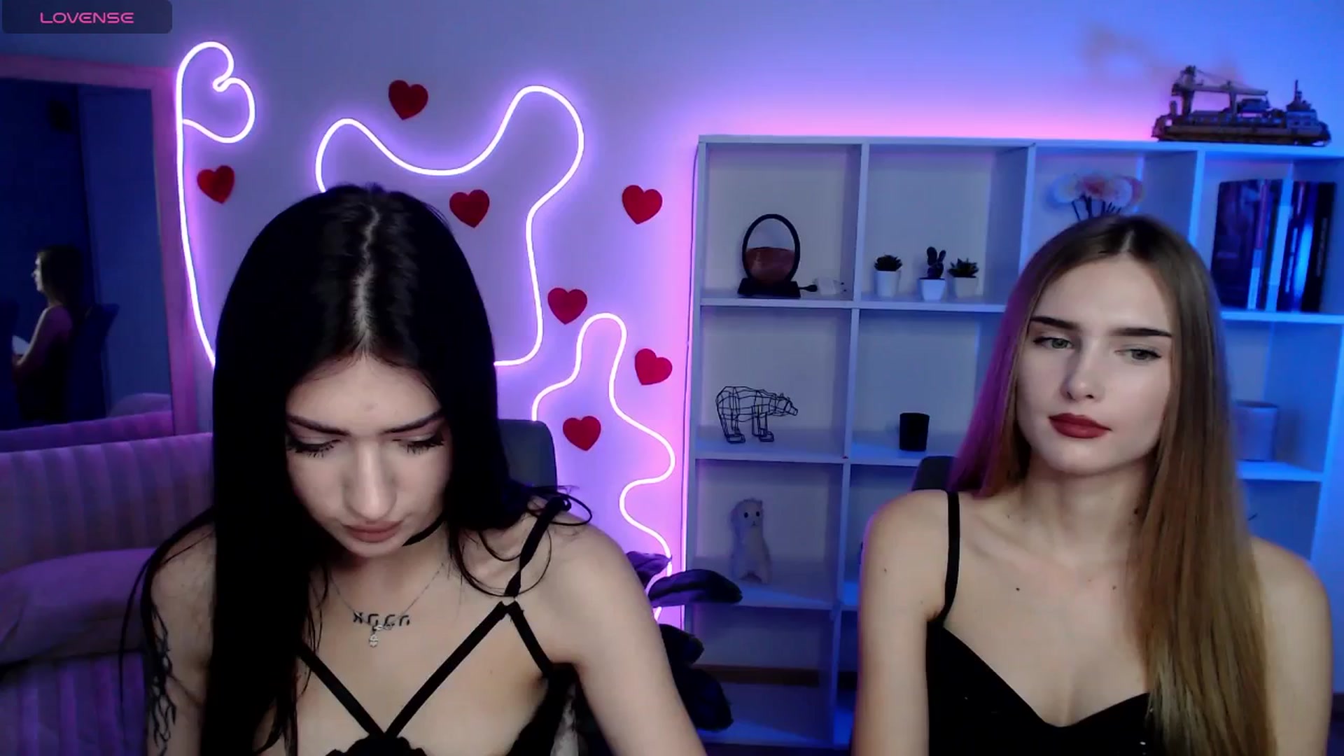 Gallery image thumbnail from Sirela's myfreecams stream on, 11/29/2025, 13:10 image 15 of 20
