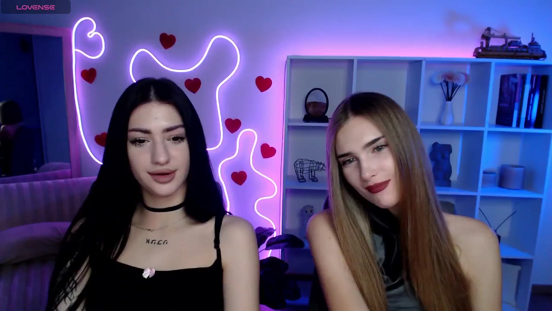 Gallery image thumbnail from Sirela's myfreecams stream on, 11/29/2025, 13:10 image 4 of 20