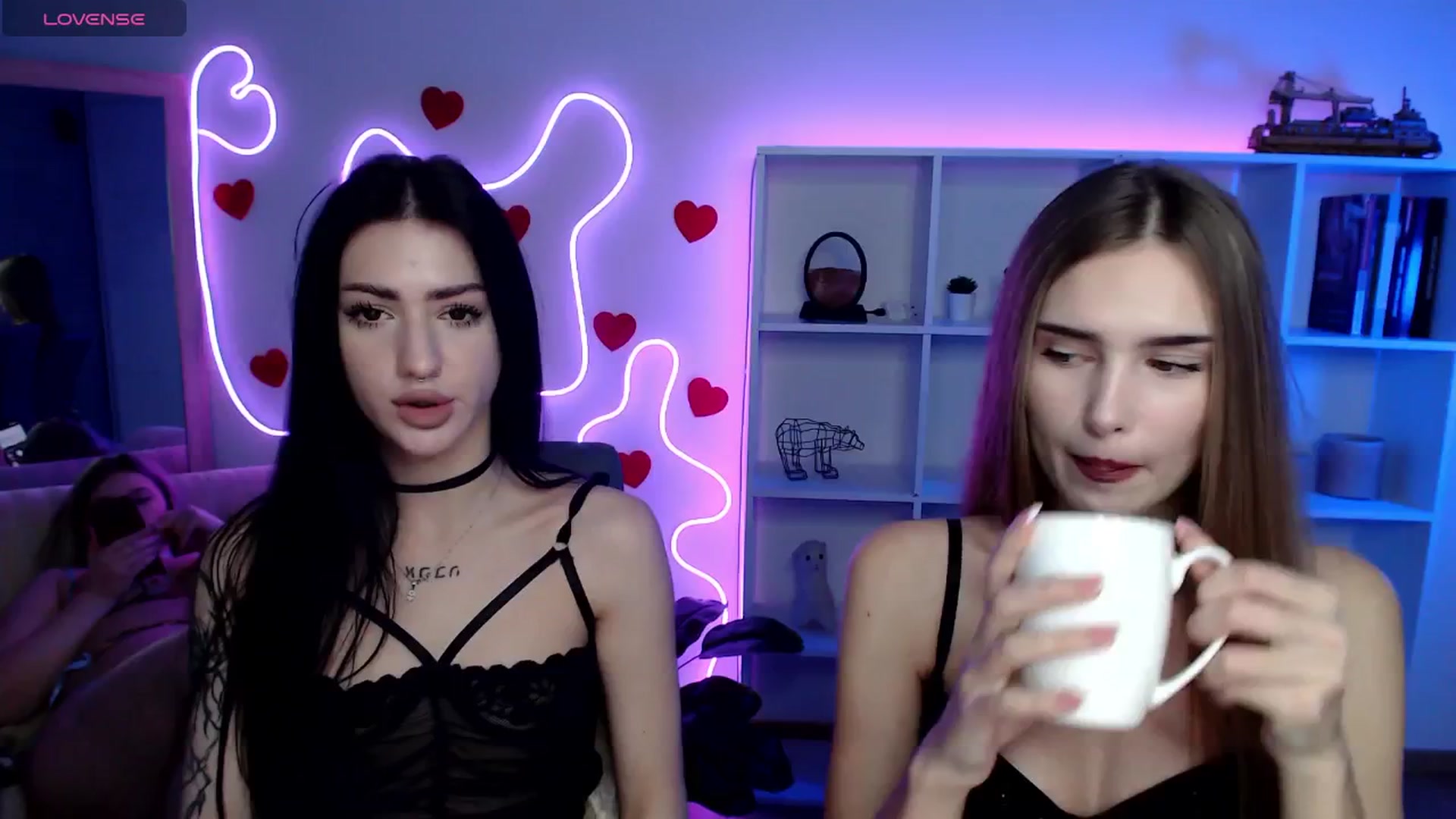 Gallery image thumbnail from Sirela's myfreecams stream on, 11/29/2025, 13:10 image 14 of 20