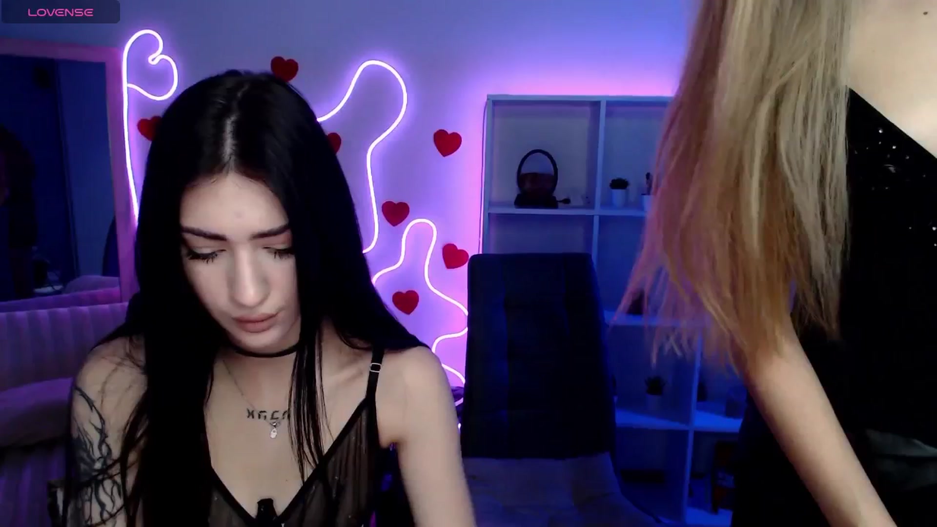 Gallery image thumbnail from Sirela's myfreecams stream on, 11/29/2025, 13:10 image 9 of 20