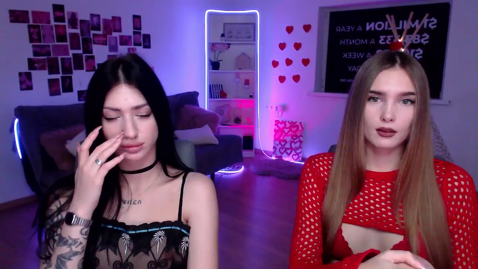 Gallery image thumbnail from Sirela's myfreecams stream on, 12/02/2025, 12:33 image 11 of 20
