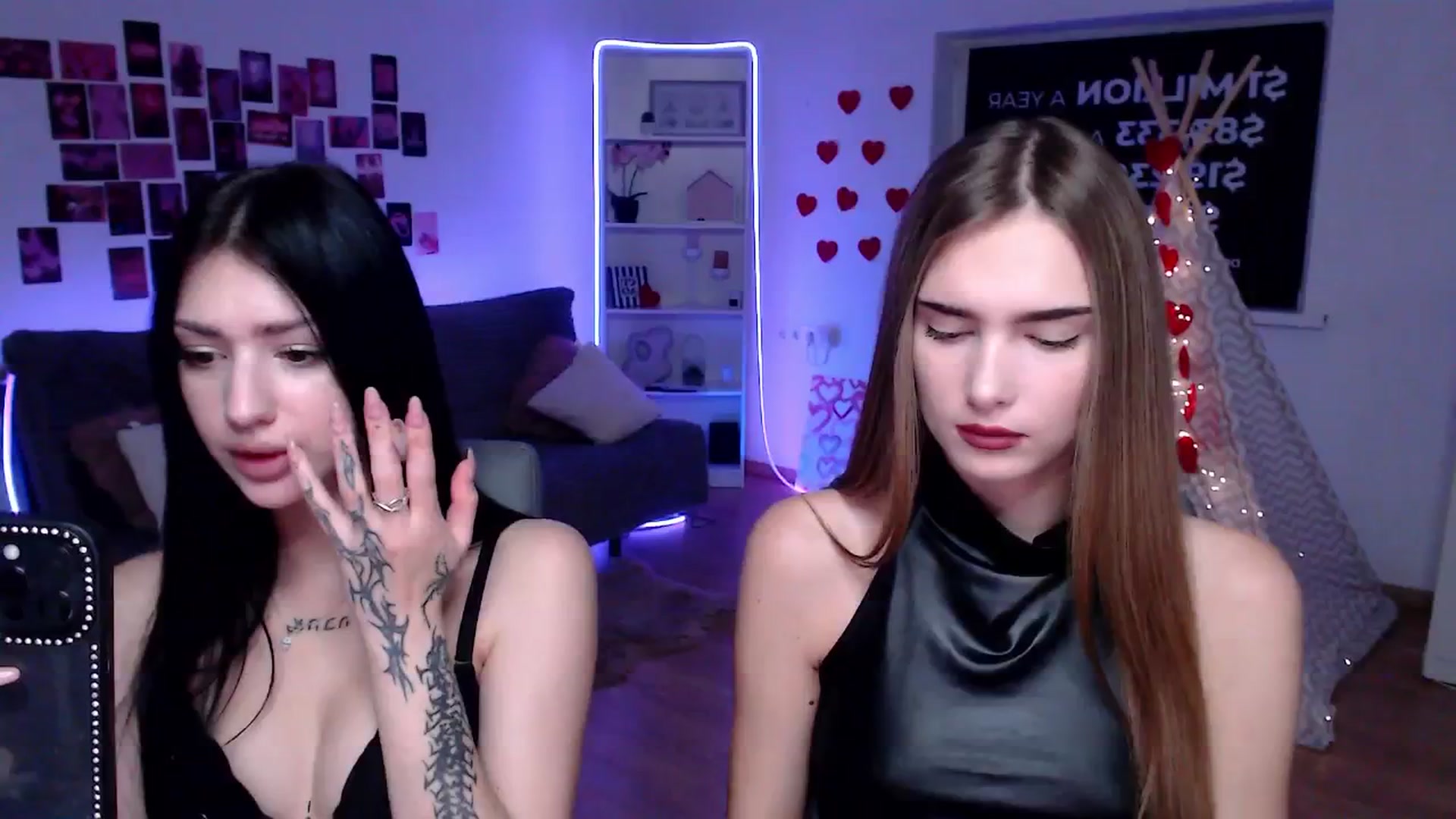 Gallery image thumbnail from Sirela's myfreecams stream on, 12/04/2025, 12:30 image 8 of 20