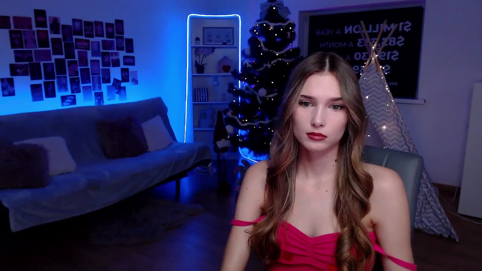 Gallery image thumbnail from Sirela's myfreecams stream on, 12/13/2025, 13:00 image 5 of 20