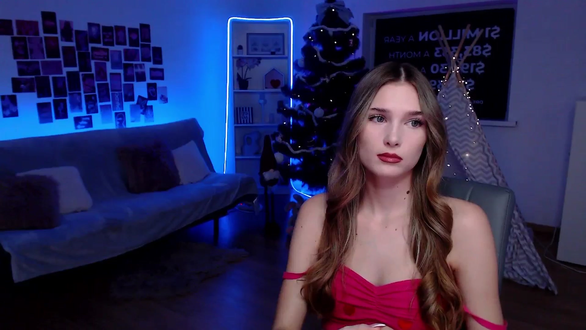 Gallery image thumbnail from Sirela's myfreecams stream on, 12/13/2025, 13:00 image 4 of 20