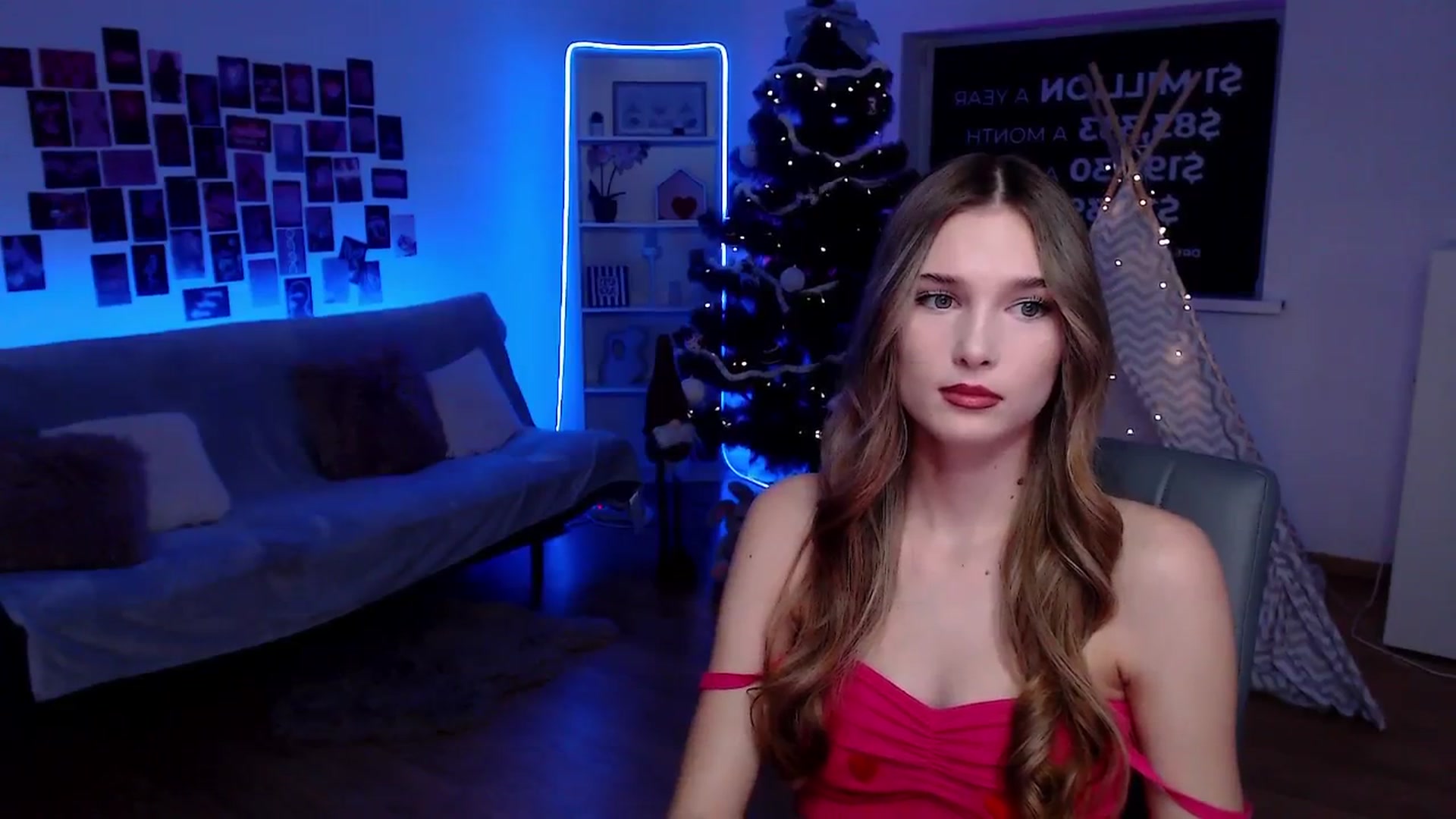 Gallery image thumbnail from Sirela's myfreecams stream on, 12/13/2025, 13:00 image 8 of 20