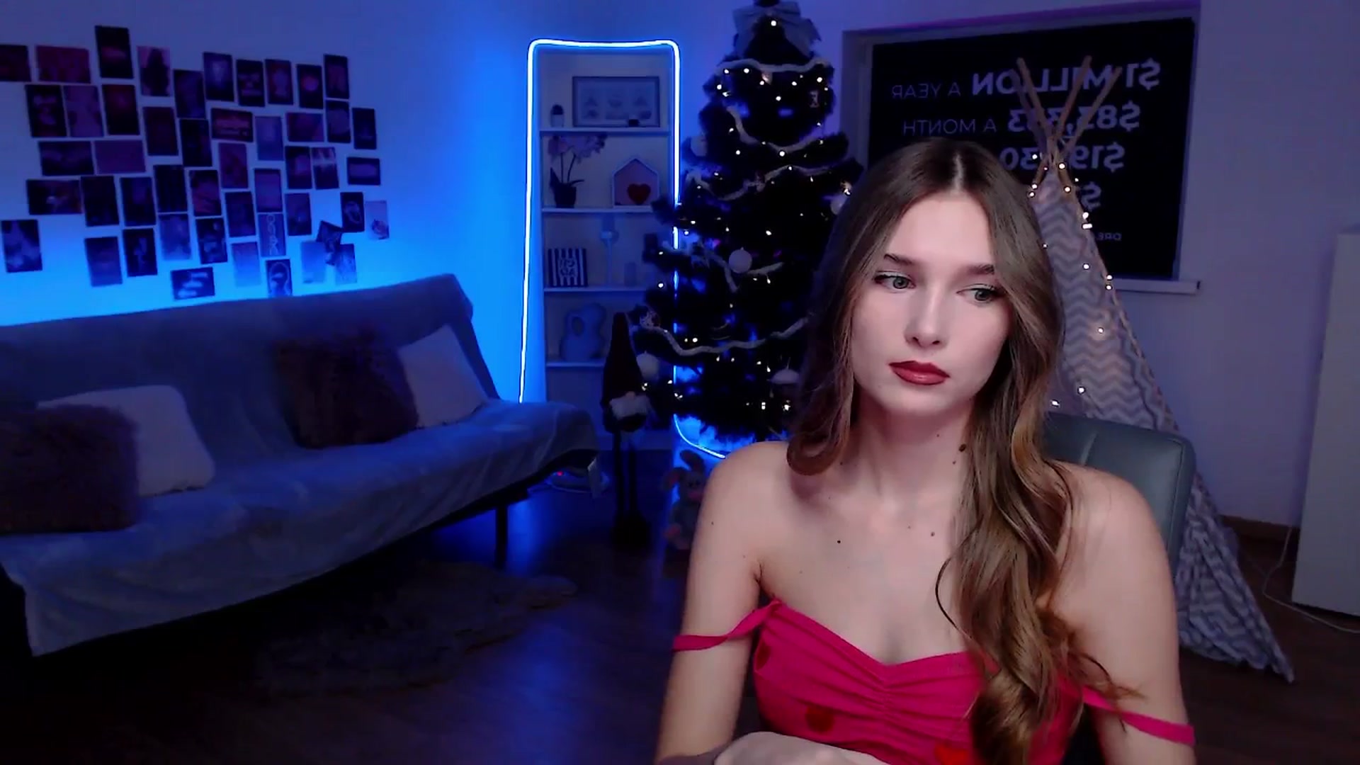 Gallery image thumbnail from Sirela's myfreecams stream on, 12/13/2025, 13:00 image 2 of 20