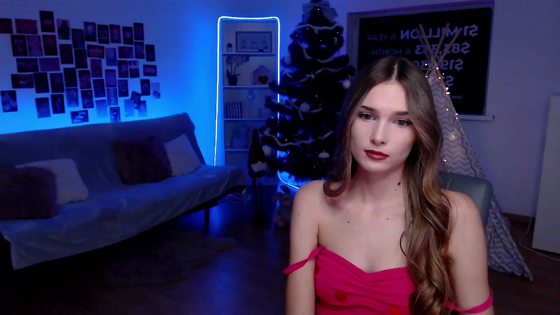 Gallery image thumbnail from Sirela's myfreecams stream on, 12/13/2025, 13:00 image 1 of 20