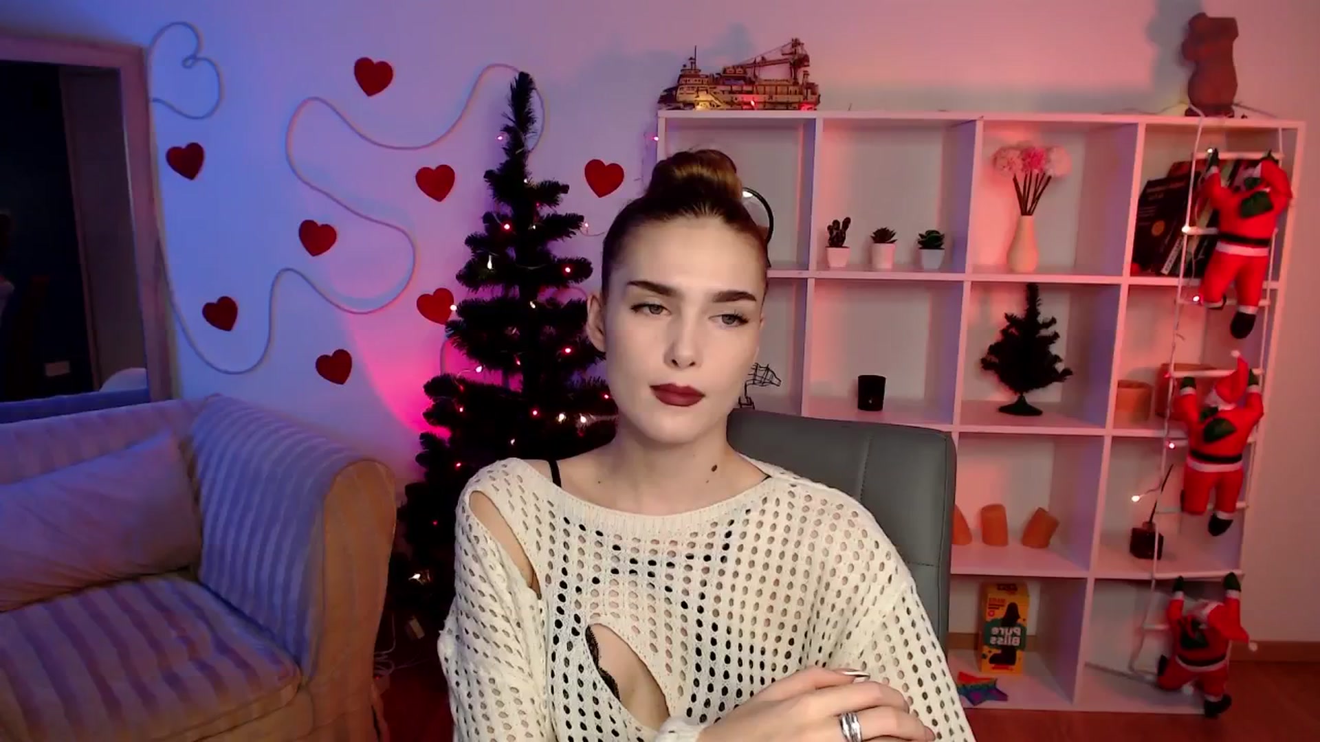 Gallery image thumbnail from Sirela's myfreecams stream on, 12/14/2025, 12:44 image 13 of 20