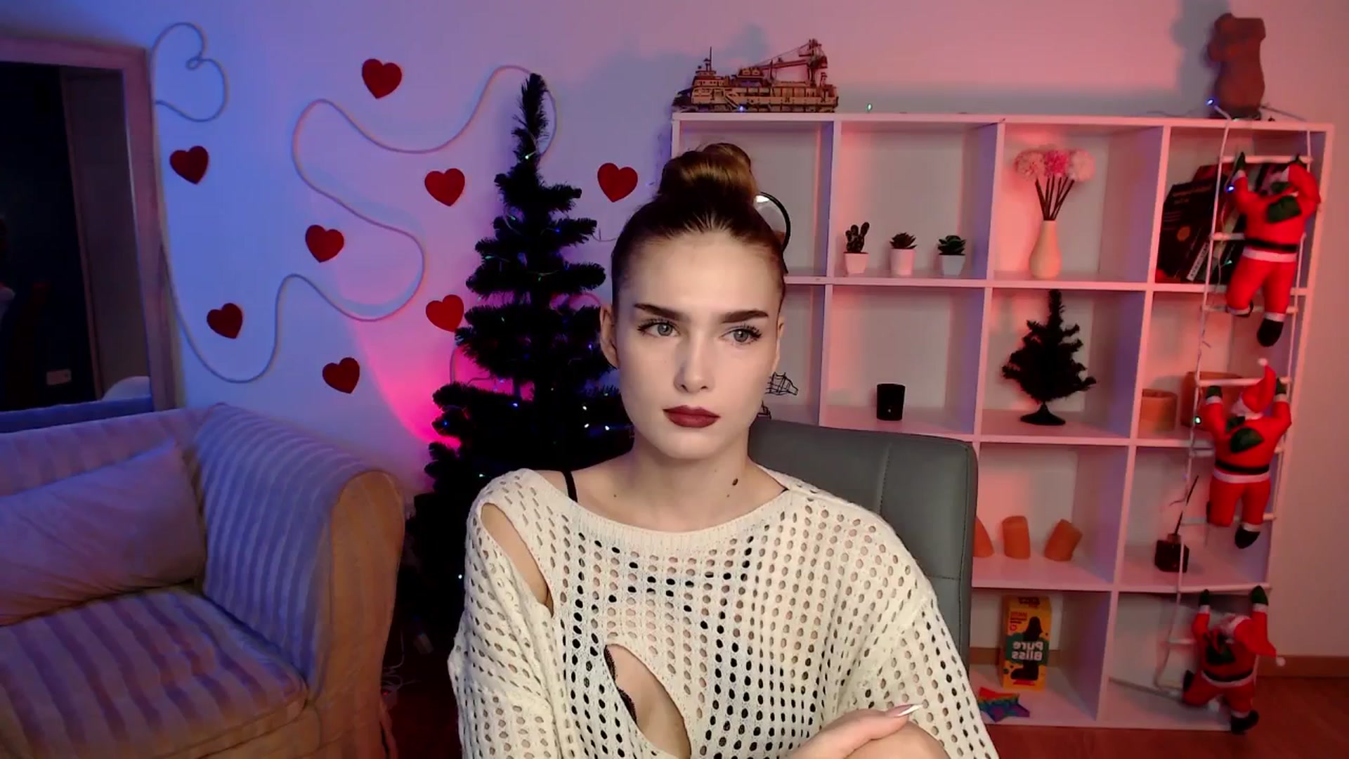 Gallery image thumbnail from Sirela's myfreecams stream on, 12/14/2025, 12:44 image 15 of 20