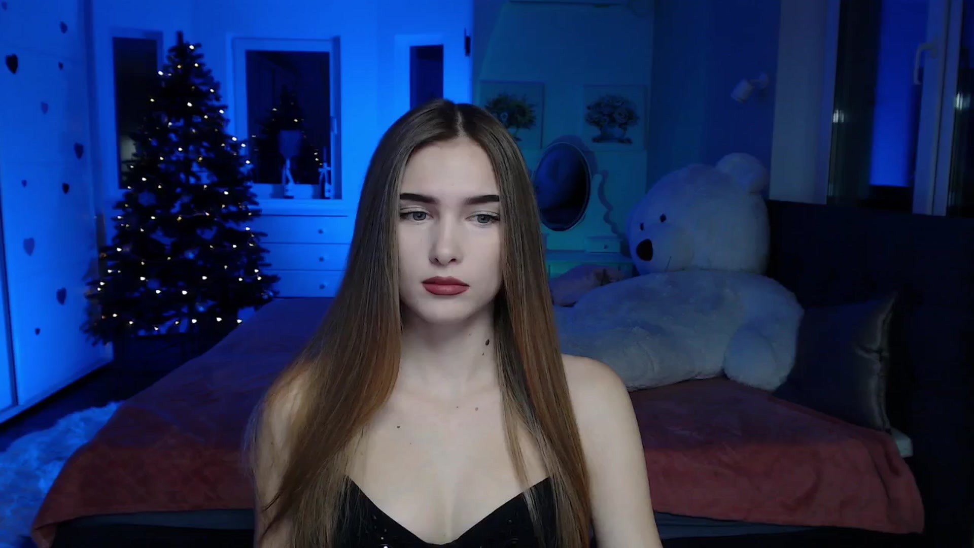 Gallery image thumbnail from Sirela's myfreecams stream on, 12/18/2025, 11:15 image 1 of 20
