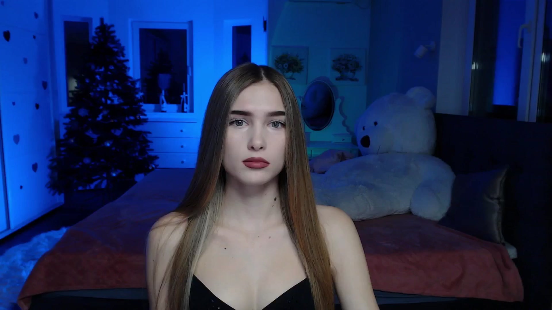 Gallery image thumbnail from Sirela's myfreecams stream on, 12/18/2025, 11:15 image 9 of 20